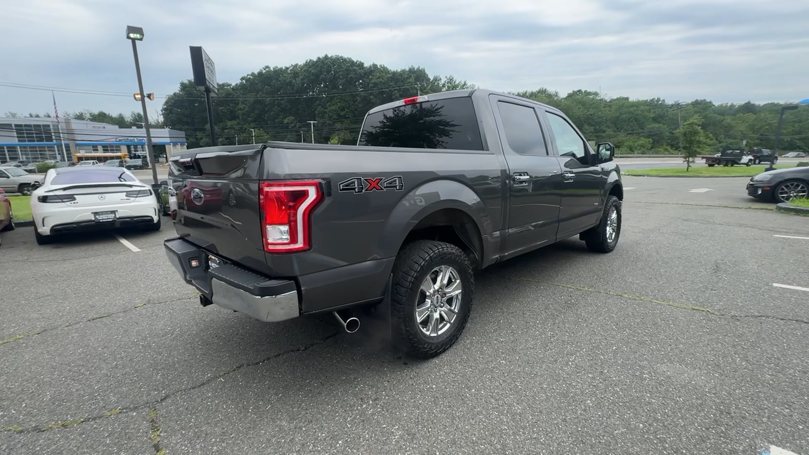 2015 Ford F150 SuperCrew Cab XLT Pickup 4D 6 1/2 ft 11