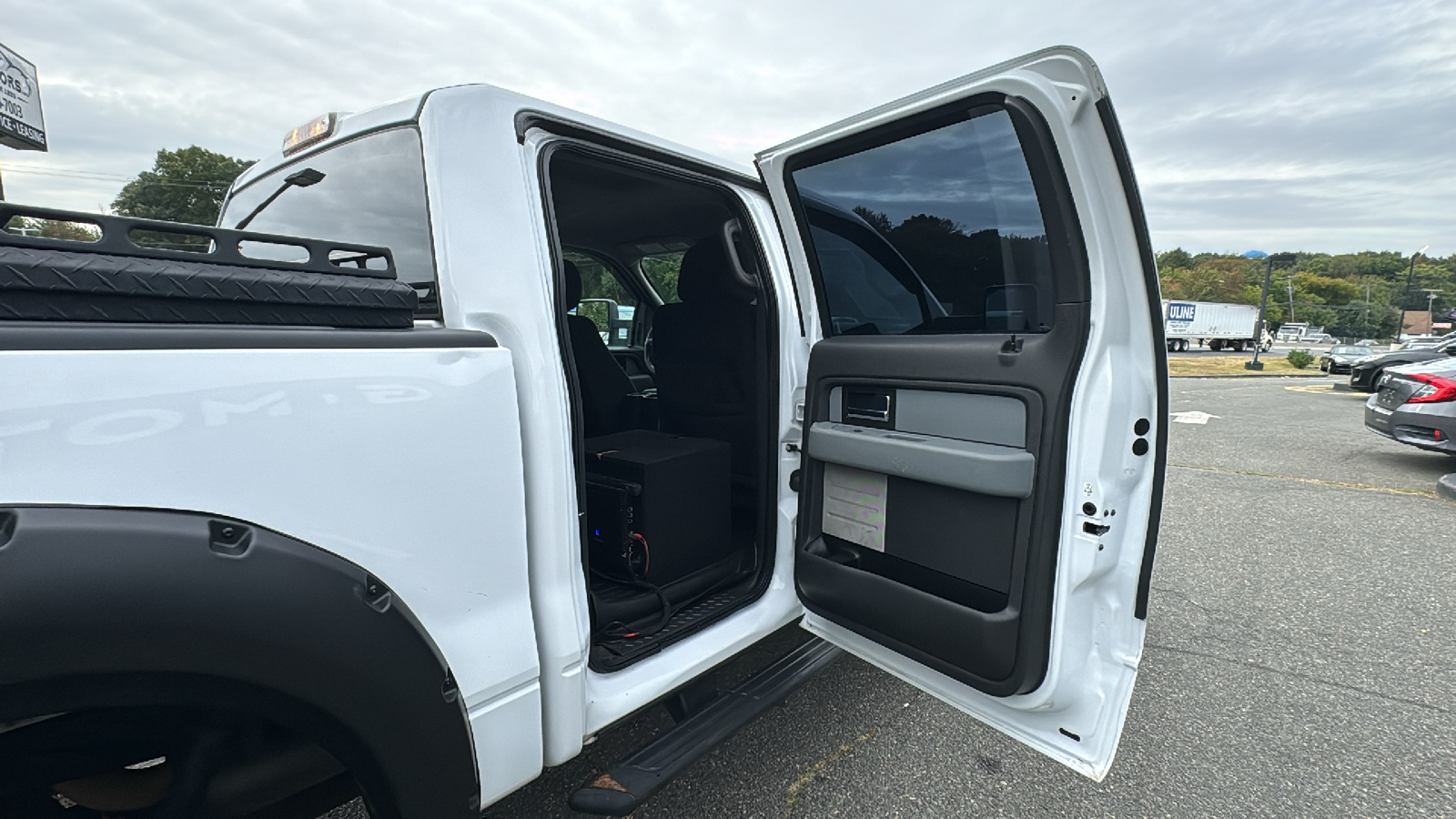 2014 Ford F-150  23