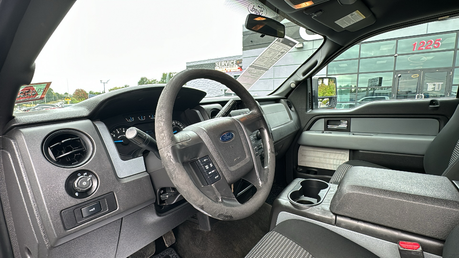 2014 Ford F-150  37