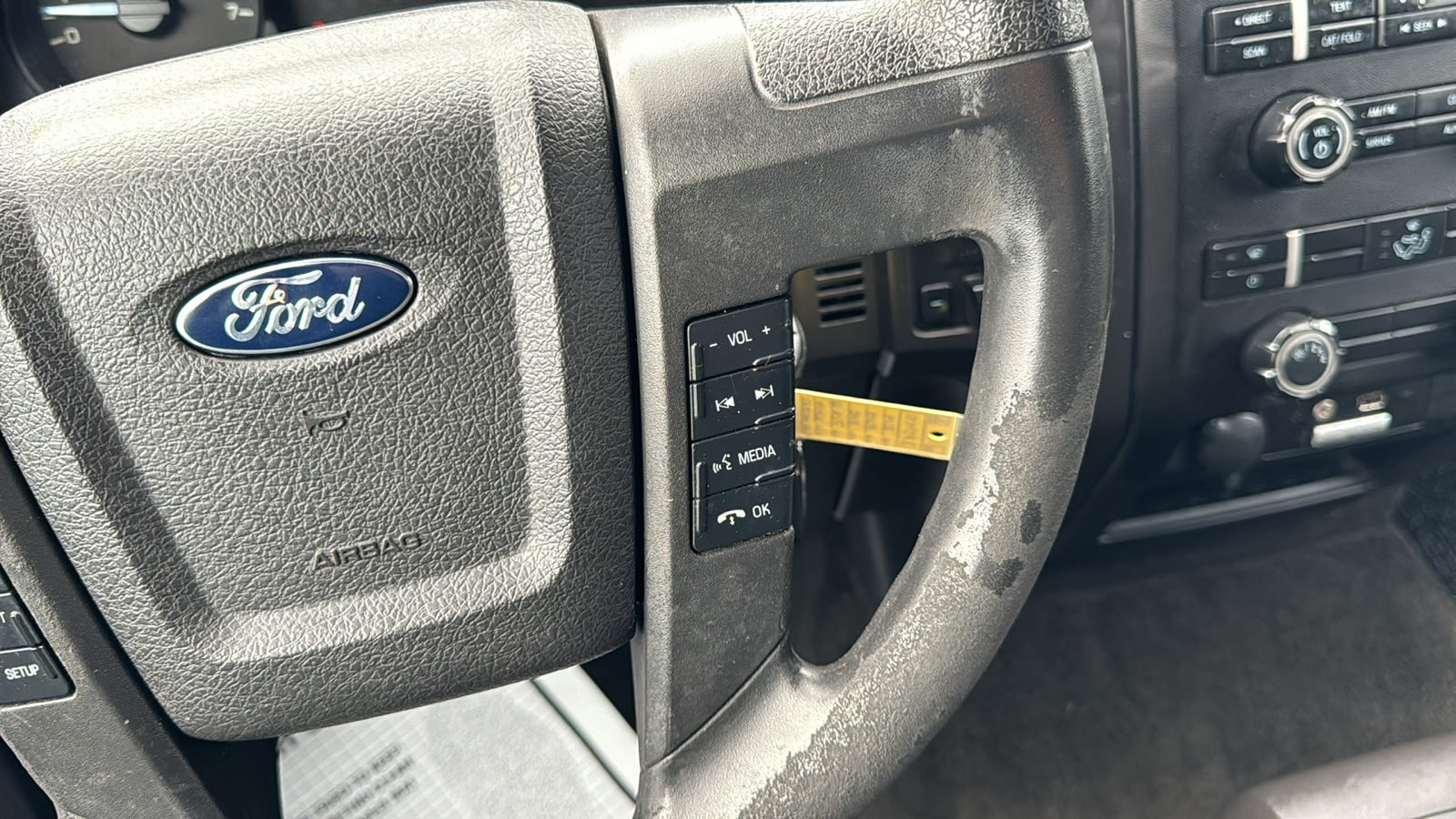 2014 Ford F-150  42