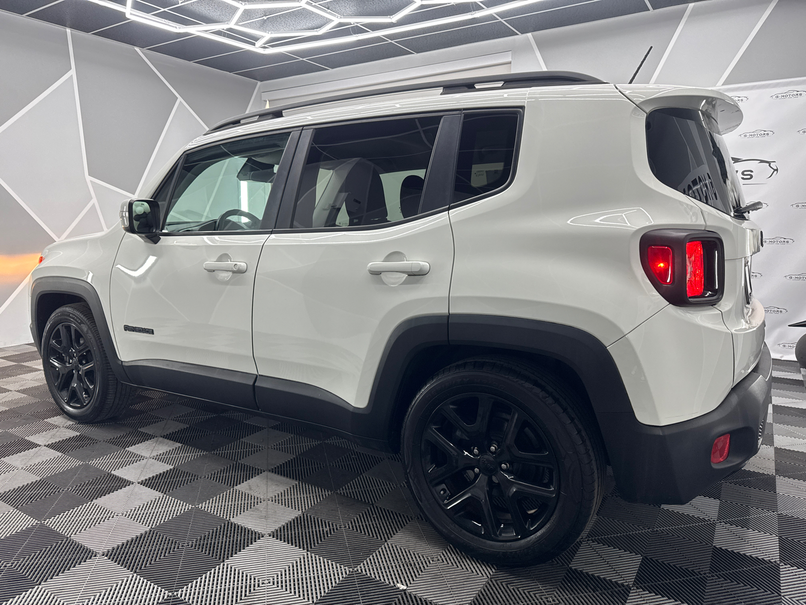 2017 Jeep Renegade Latitude Sport Utility 4D 4