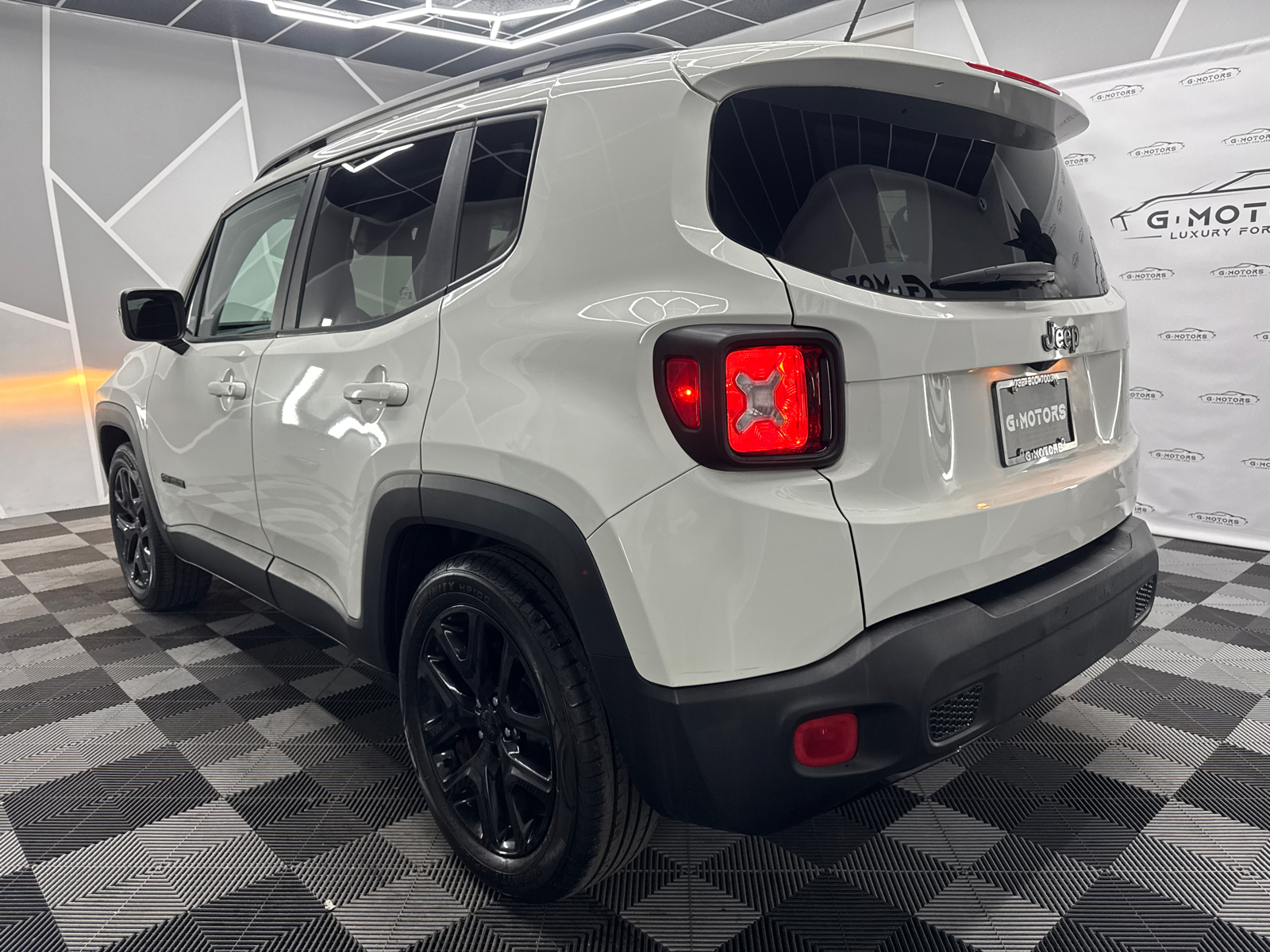 2017 Jeep Renegade Latitude Sport Utility 4D 5