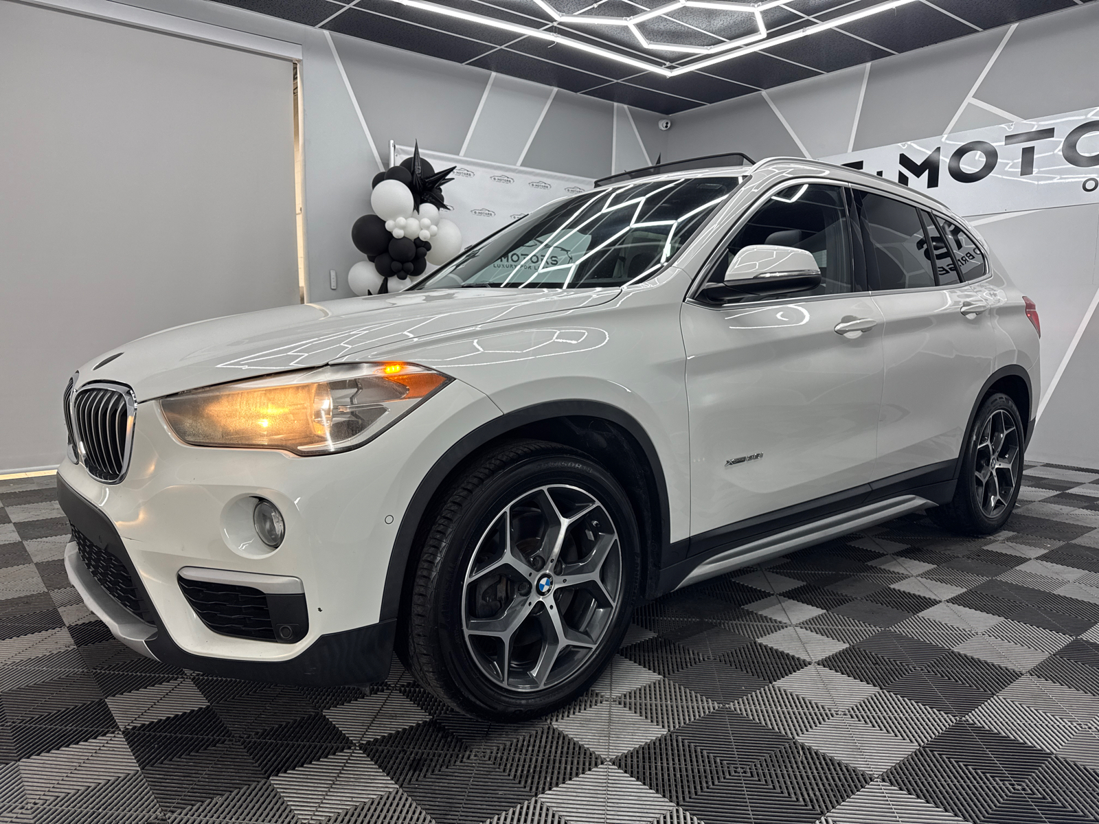 2016 BMW X1 xDrive28i Sport Utility 4D 2