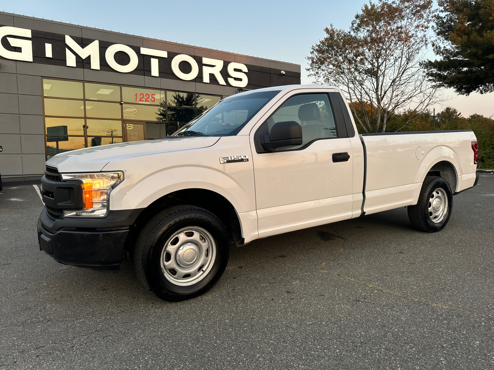 2018 Ford F150 Regular Cab XL Pickup 2D 8 ft 2