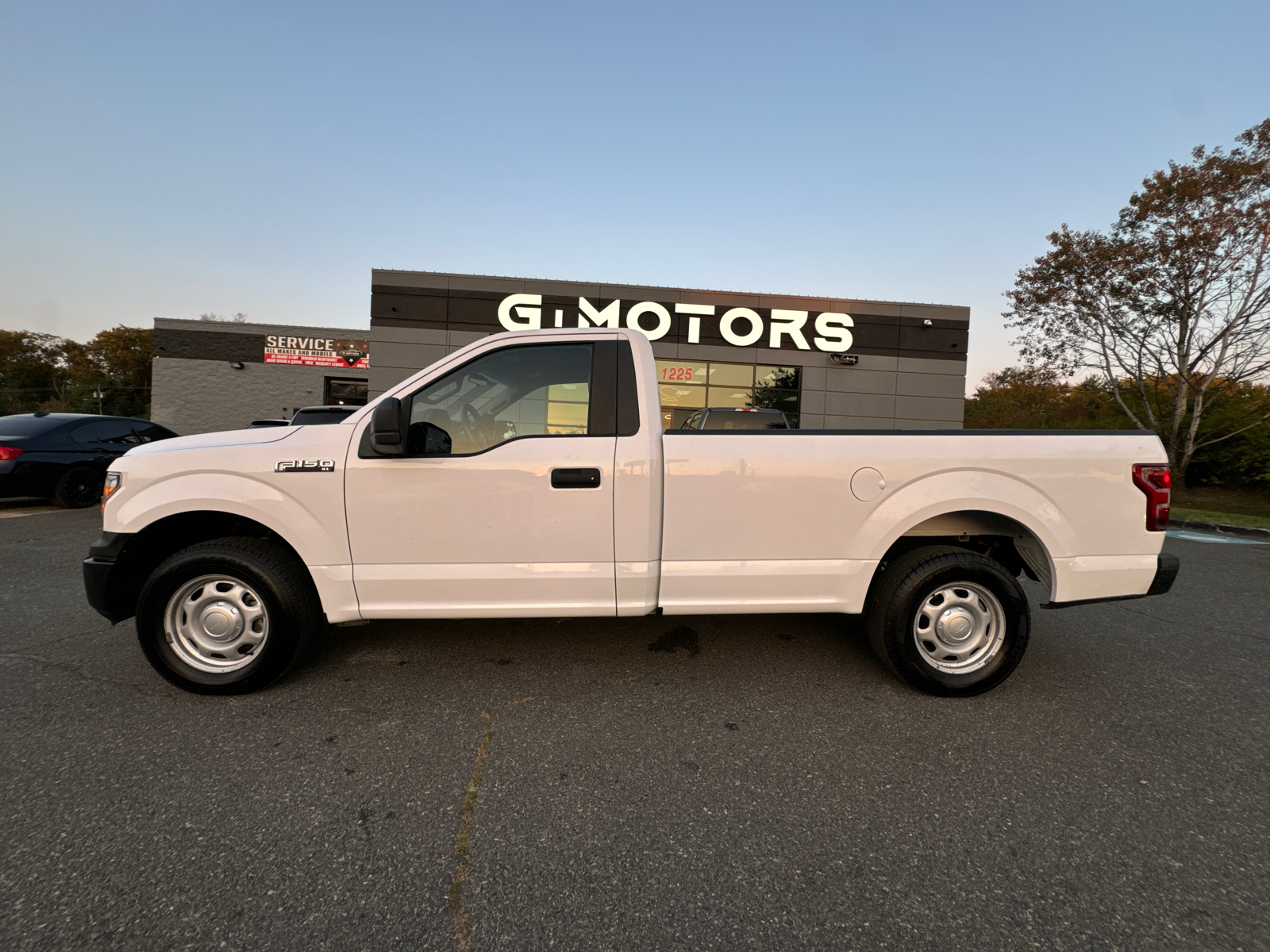 2018 Ford F150 Regular Cab XL Pickup 2D 8 ft 3