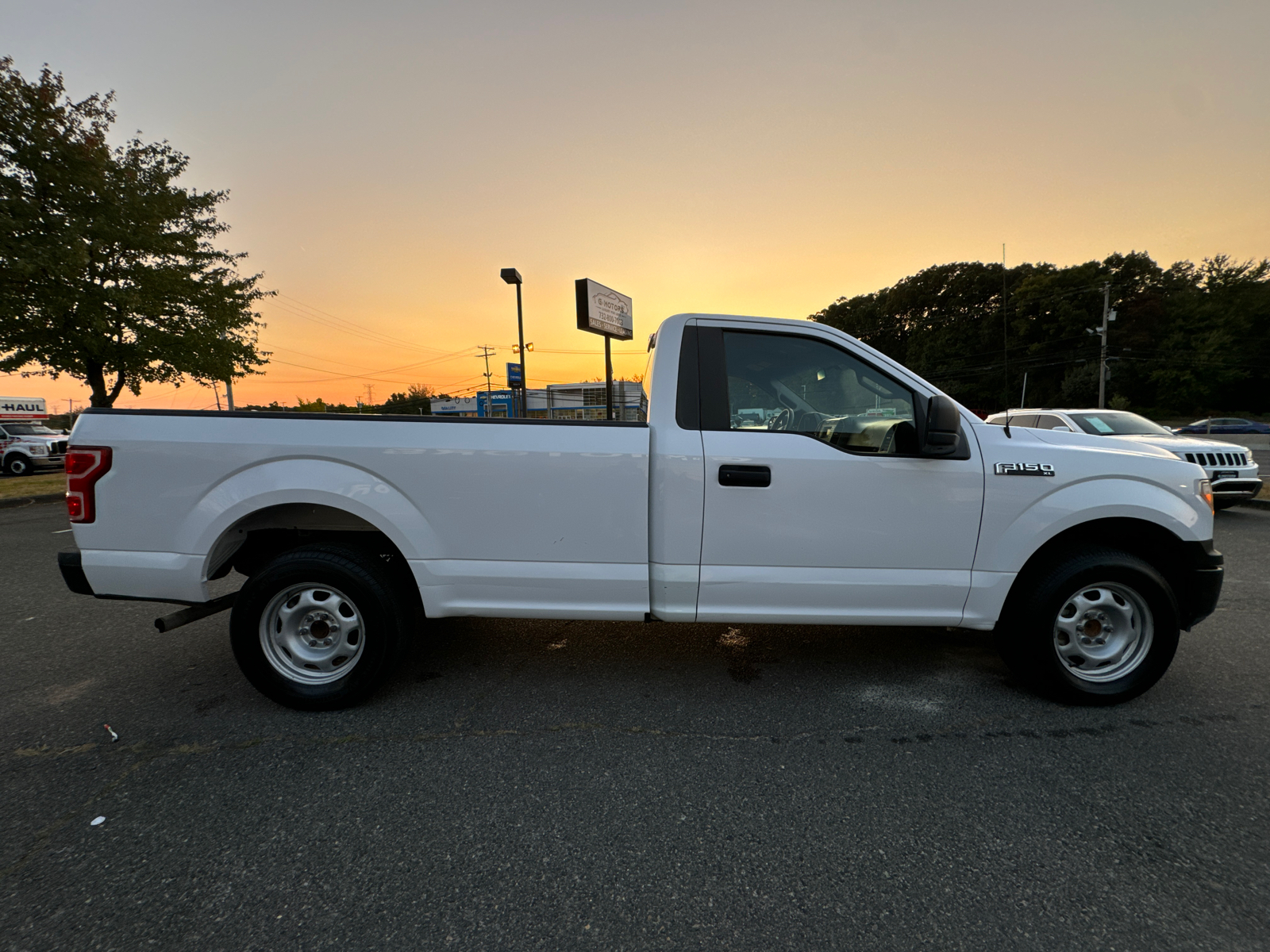 2018 Ford F150 Regular Cab XL Pickup 2D 8 ft 11