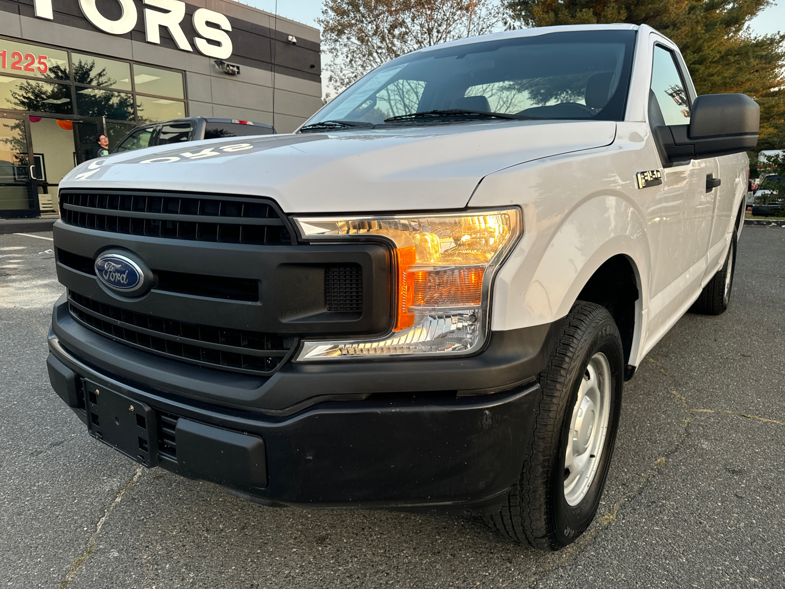 2018 Ford F150 Regular Cab XL Pickup 2D 8 ft 17