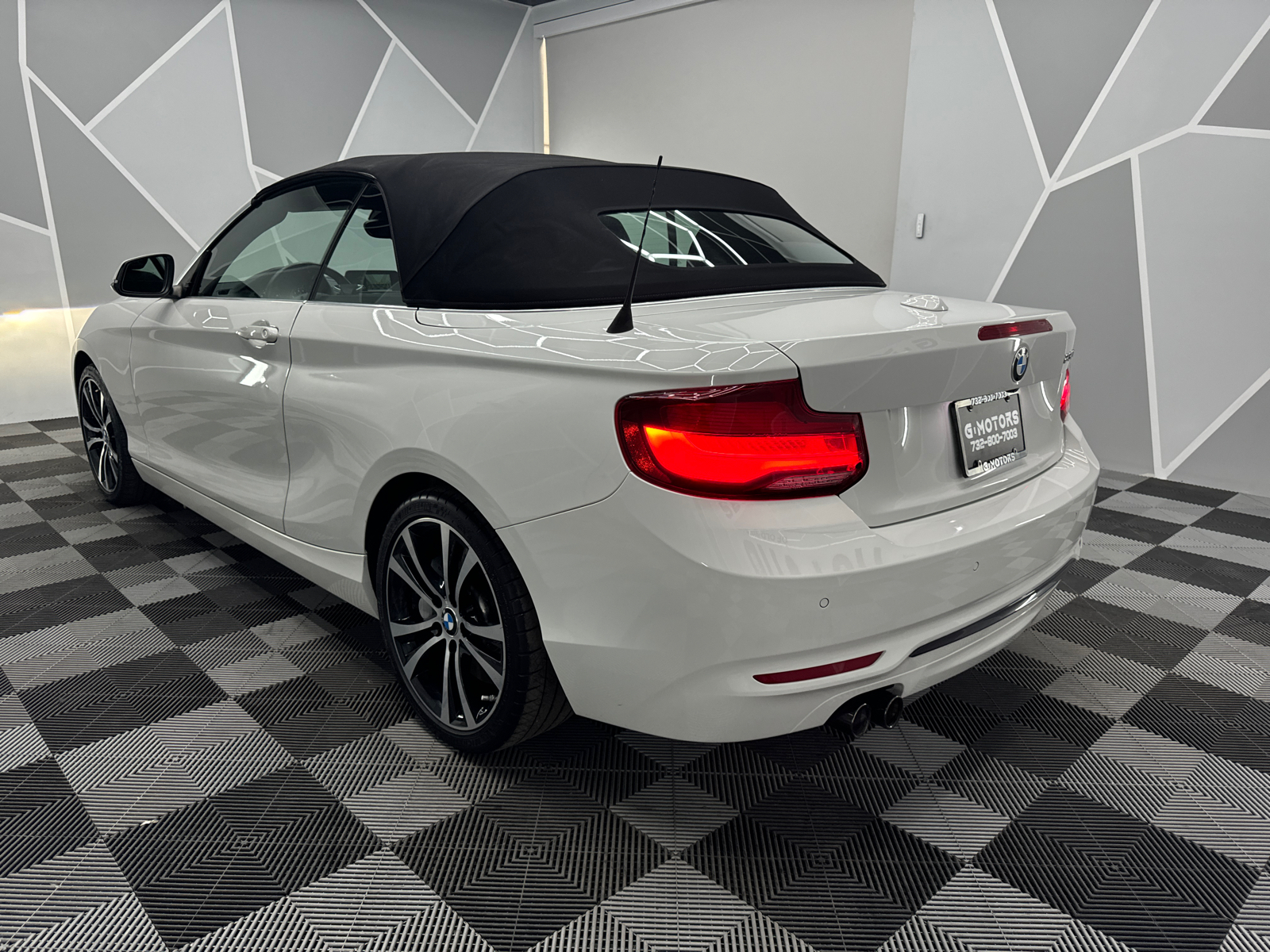 2021 BMW 2 Series 230i Convertible 2D 3