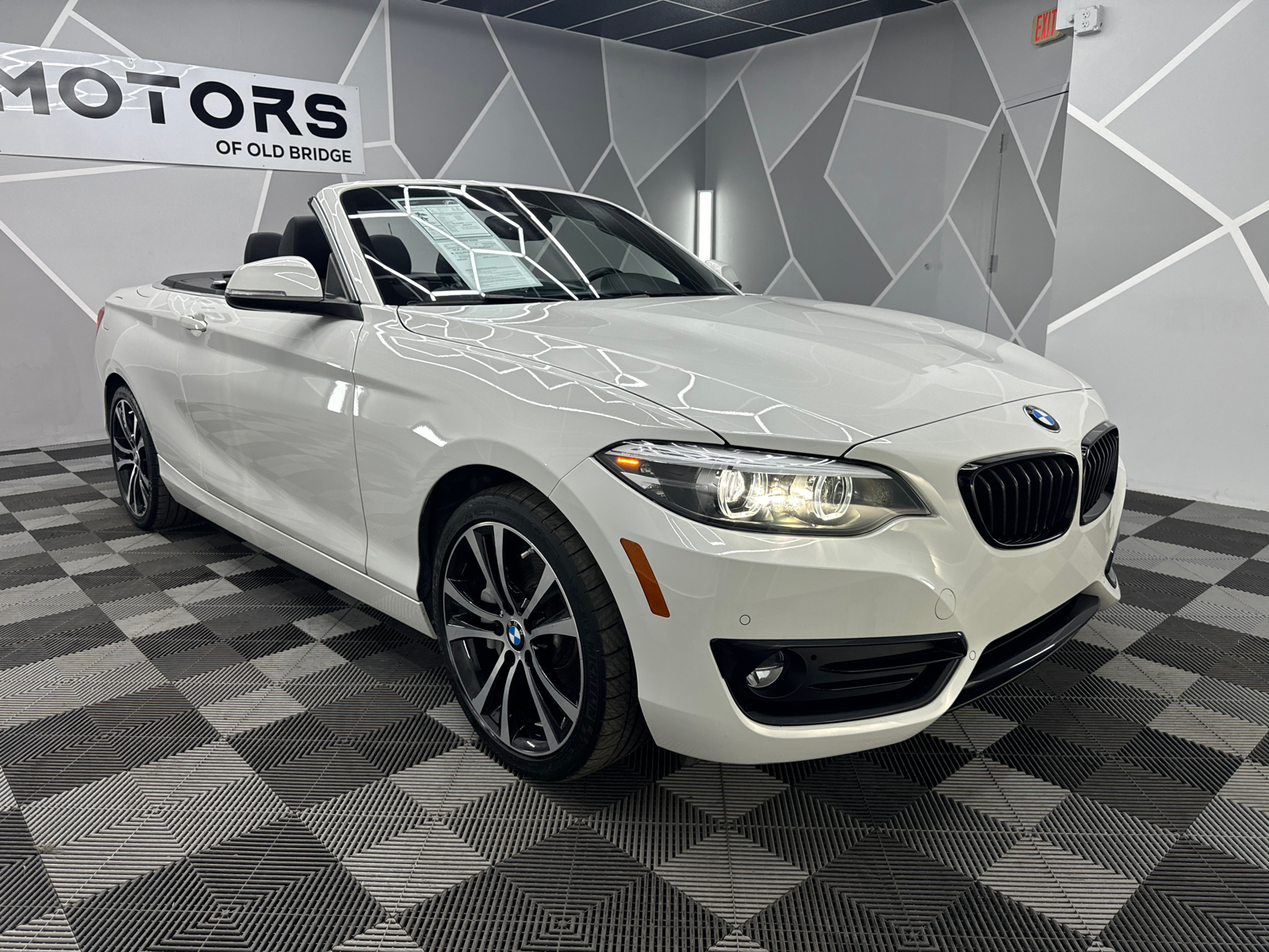 2021 BMW 2 Series 230i Convertible 2D 15