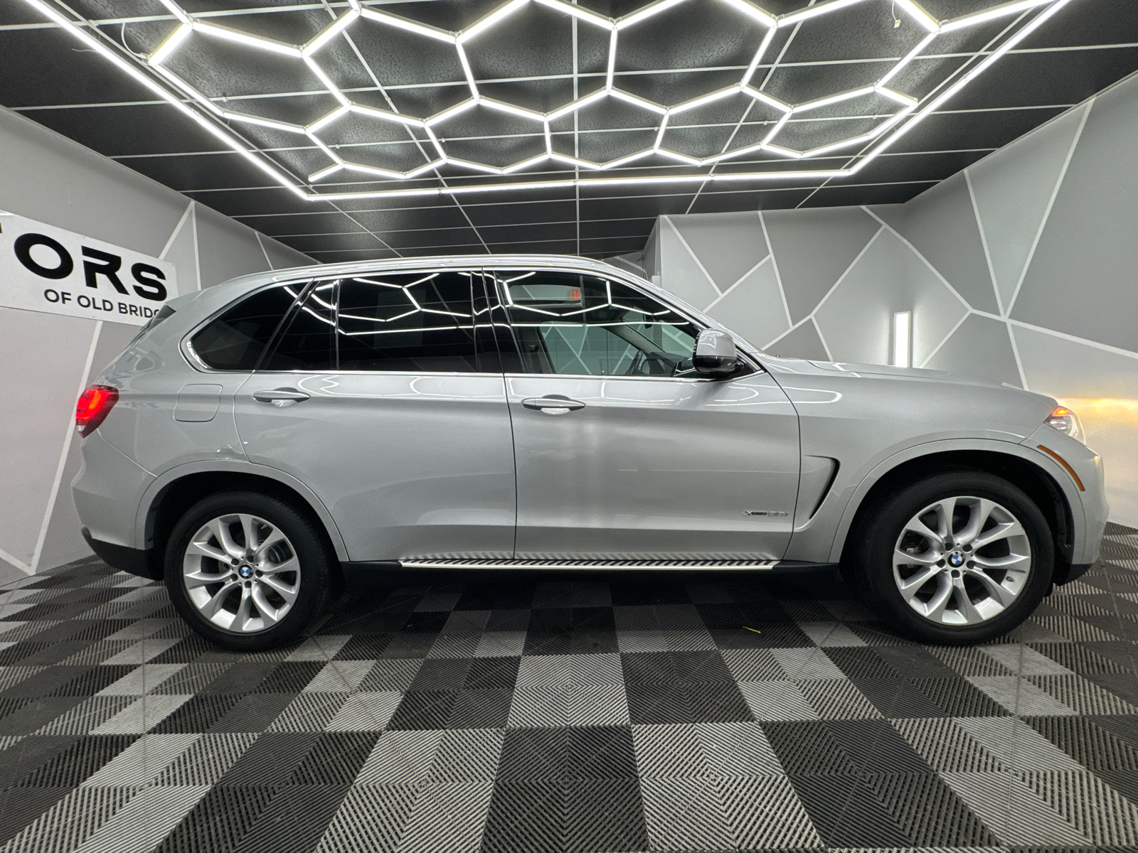 2014 BMW X5 xDrive35i Sport Utility 4D 11