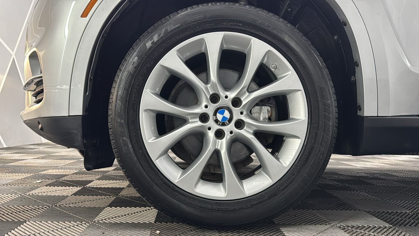 2014 BMW X5 xDrive35i Sport Utility 4D 18