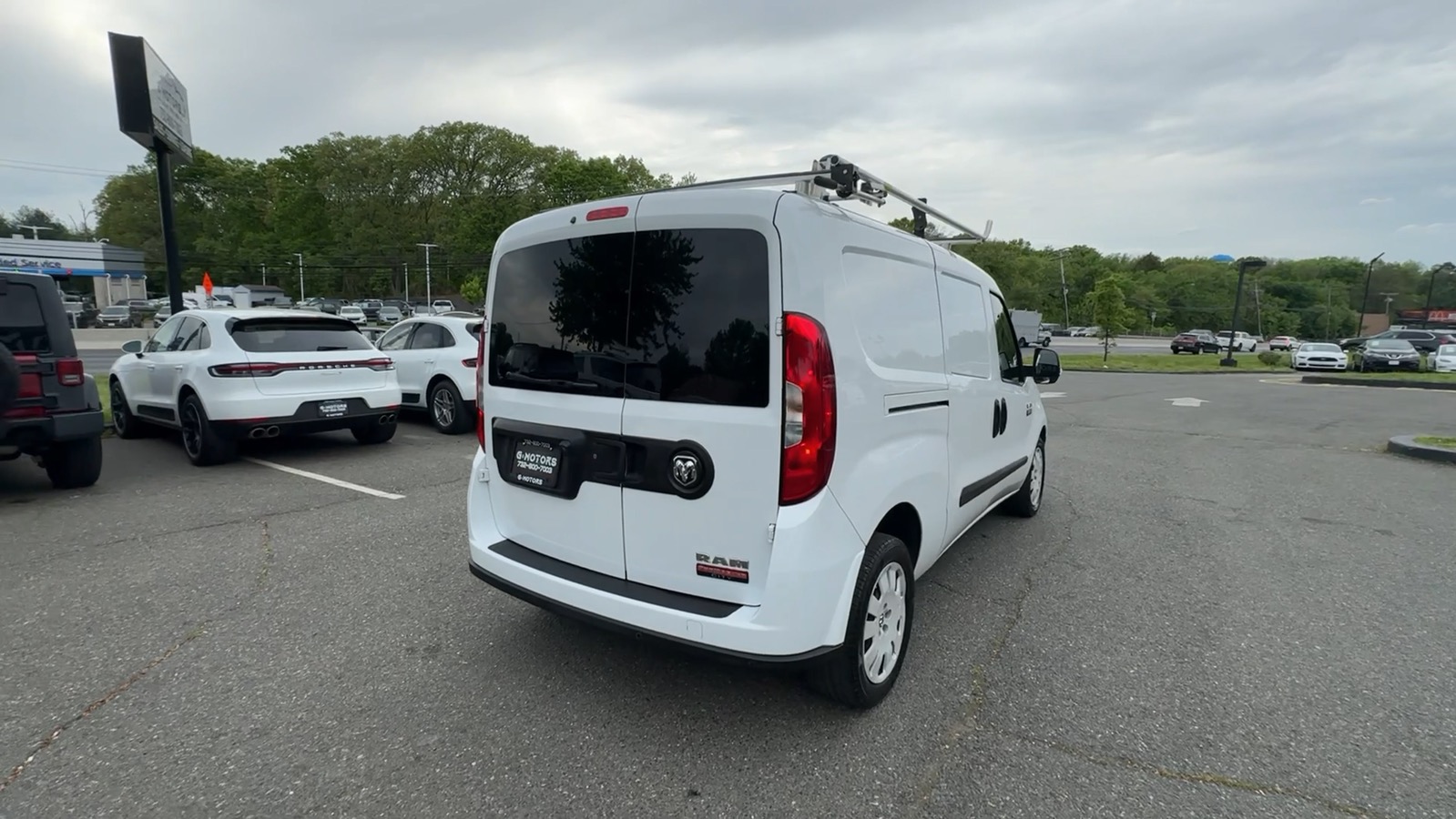 2018 Ram ProMaster City Wagon SLT Van 4D 14