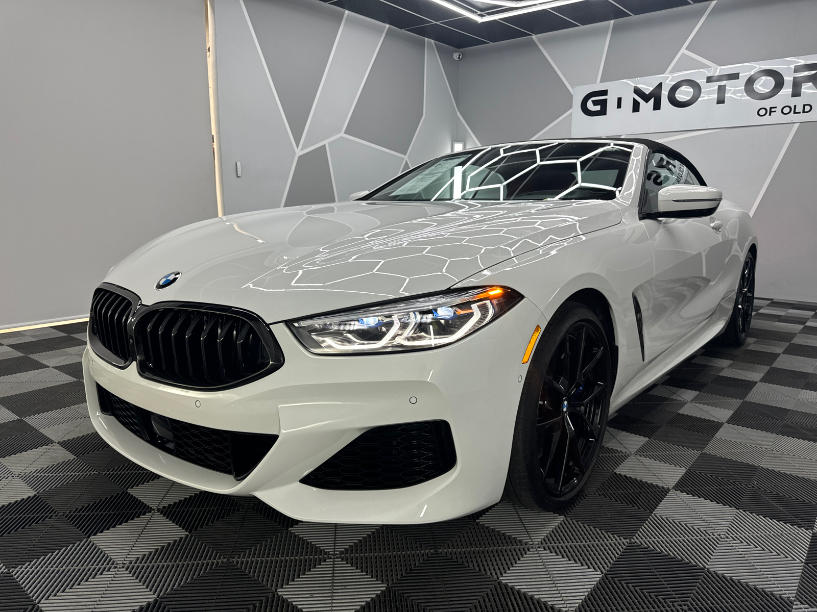 2022 BMW 8 Series M850i xDrive Convertible 2D 1