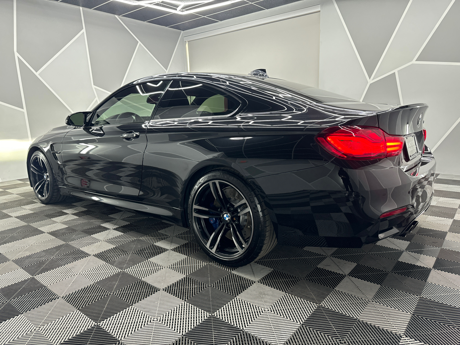 2020 BMW M4 Coupe 2D 4