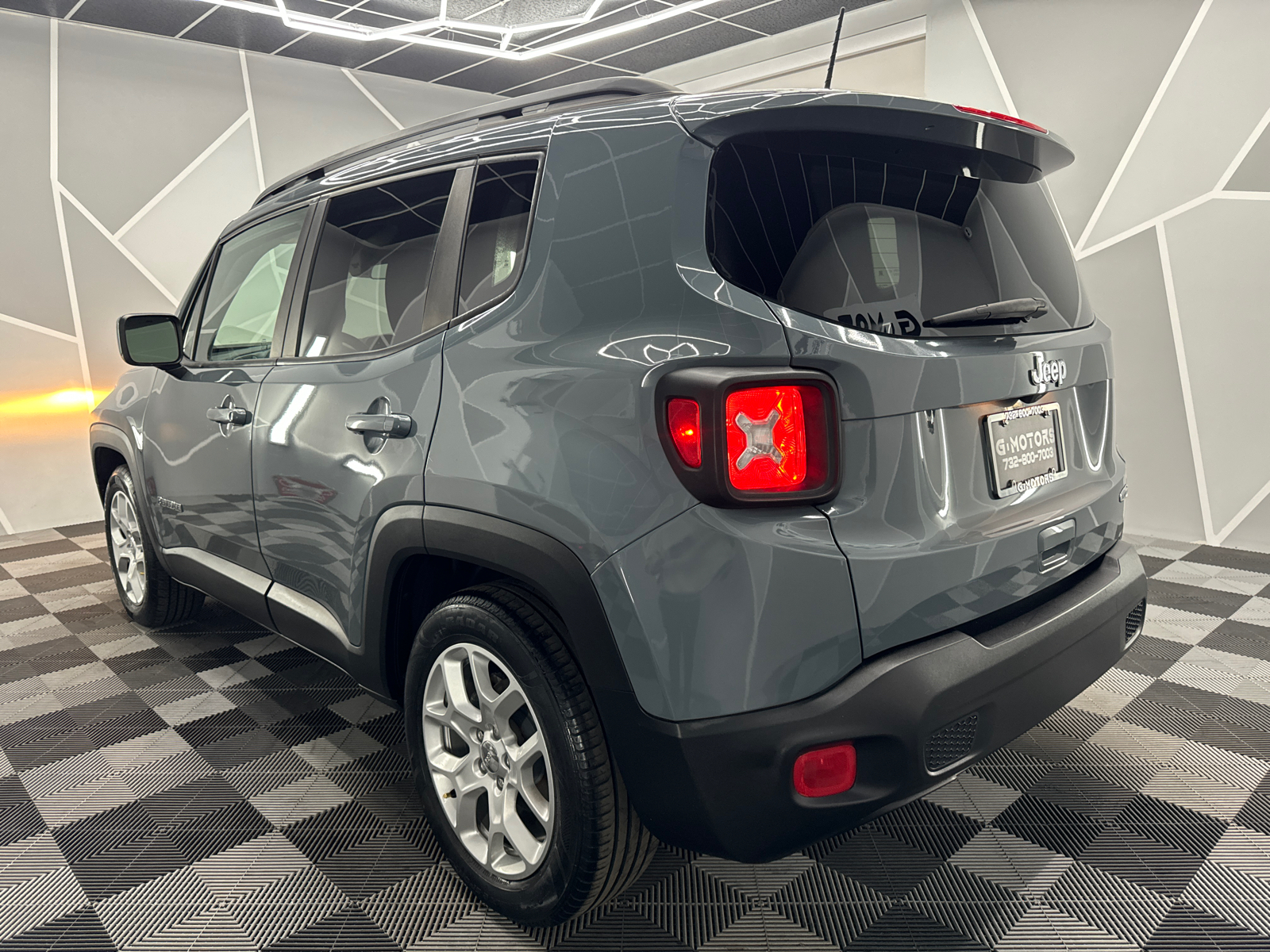 2018 Jeep Renegade Latitude Sport Utility 4D 5