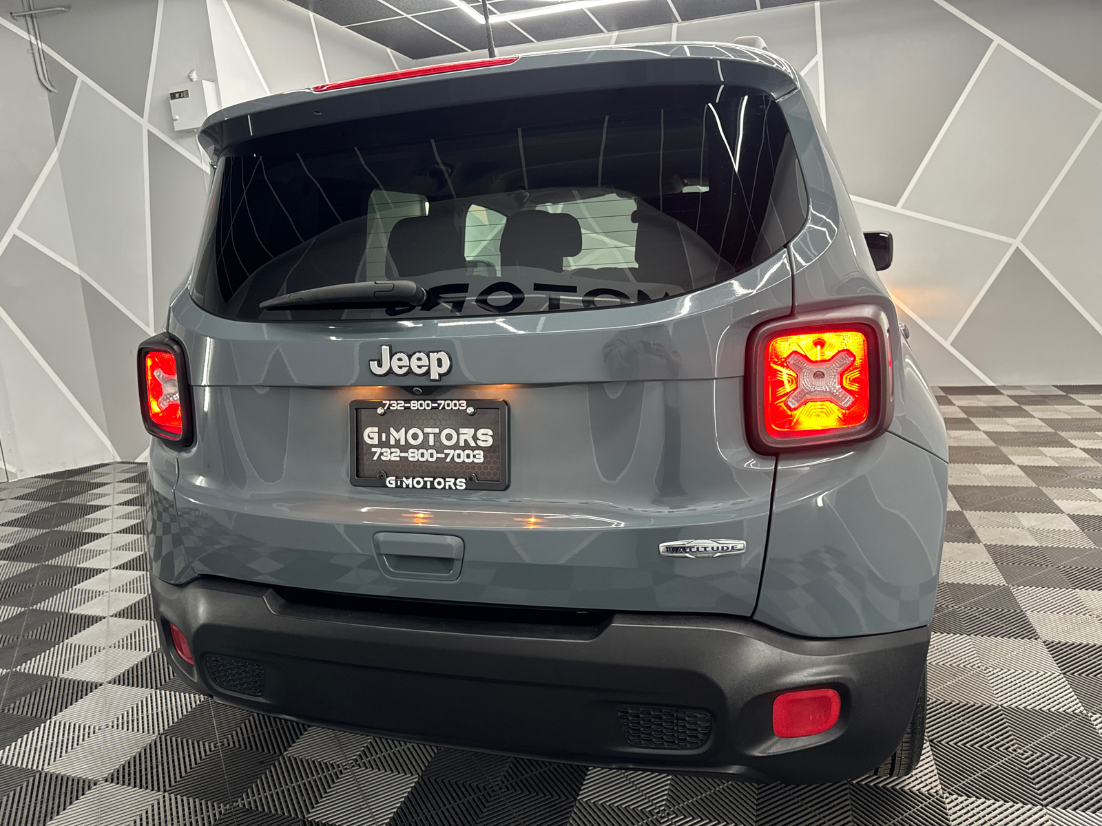 2018 Jeep Renegade Latitude Sport Utility 4D 8