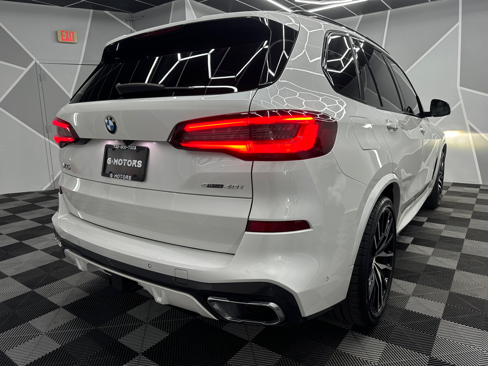 2022 BMW X5 sDrive40i Sport Utility 4D 9