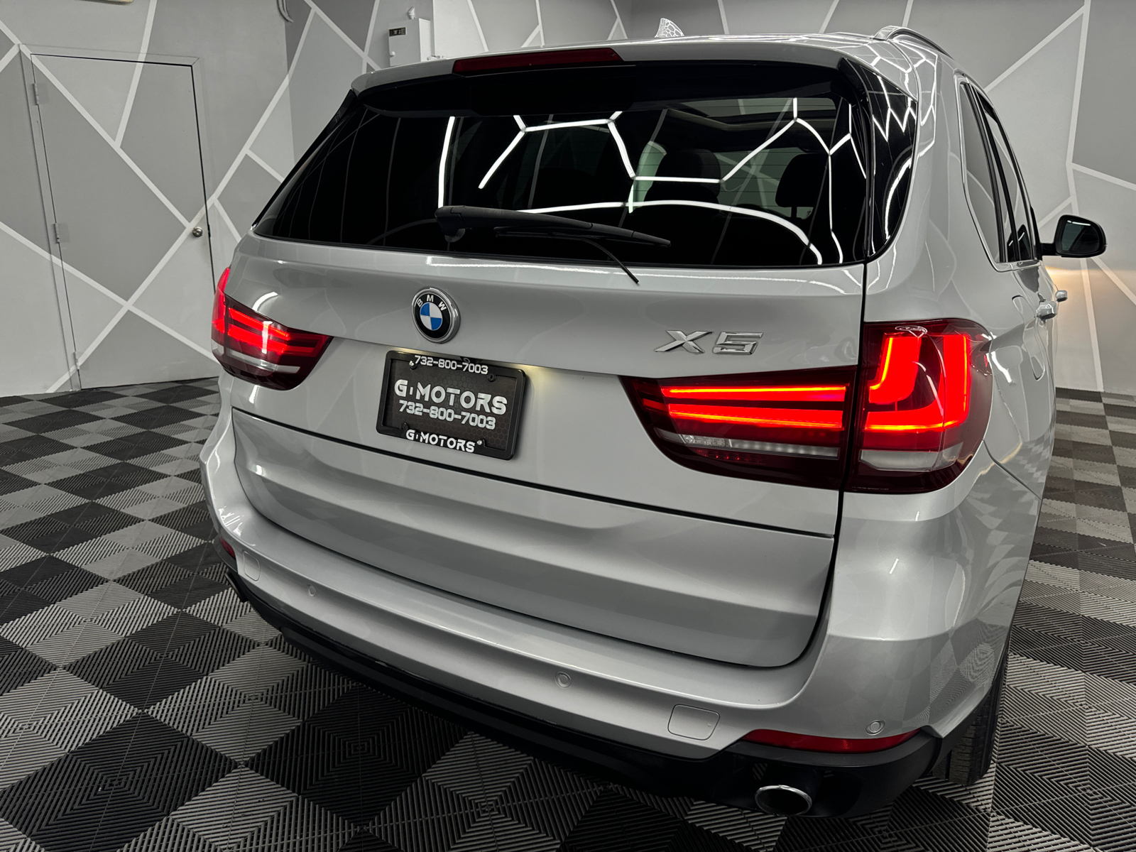 2015 BMW X5 xDrive35i Sport Utility 4D 8