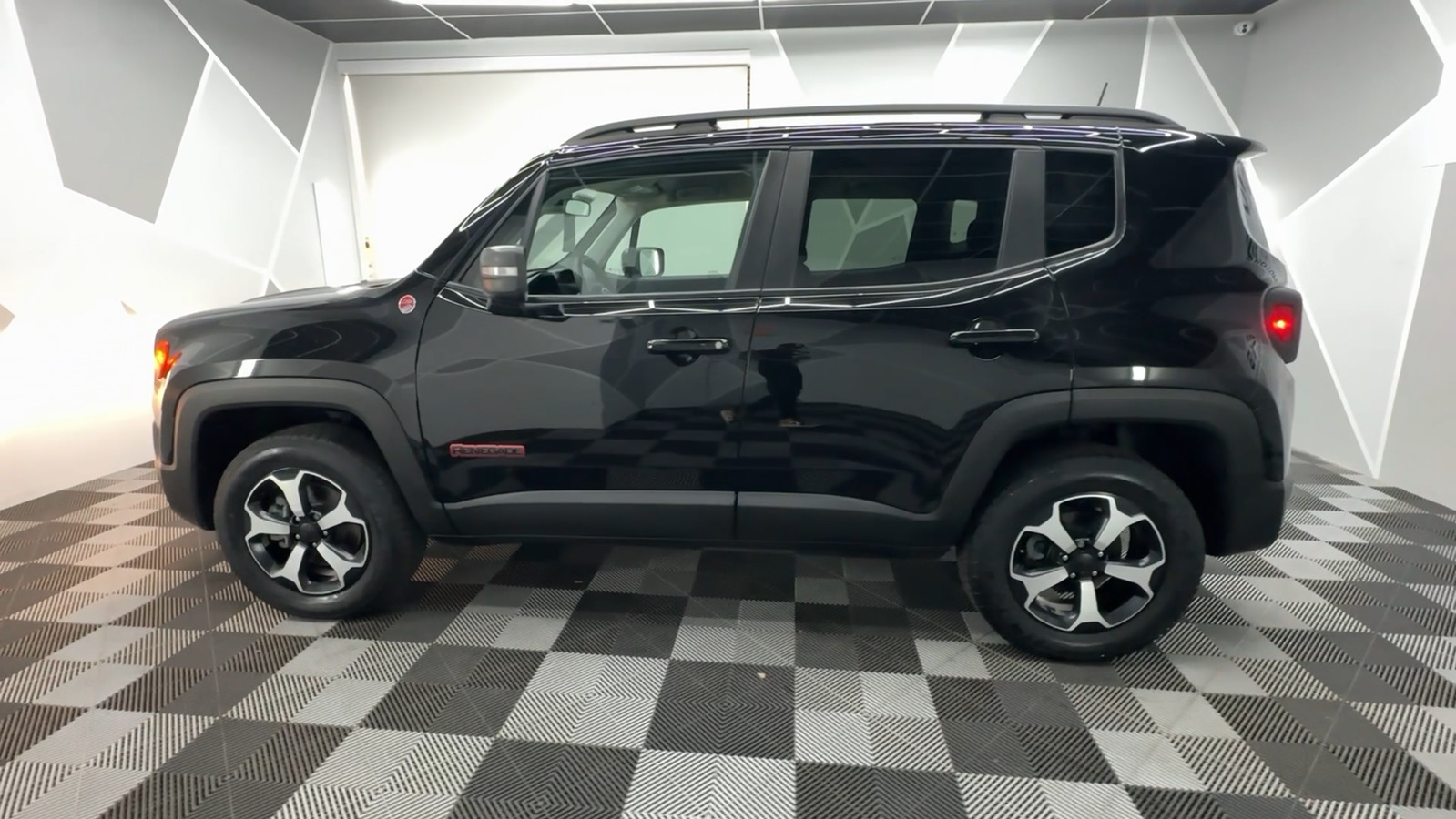 2020 Jeep Renegade Trailhawk Sport Utility 4D 4