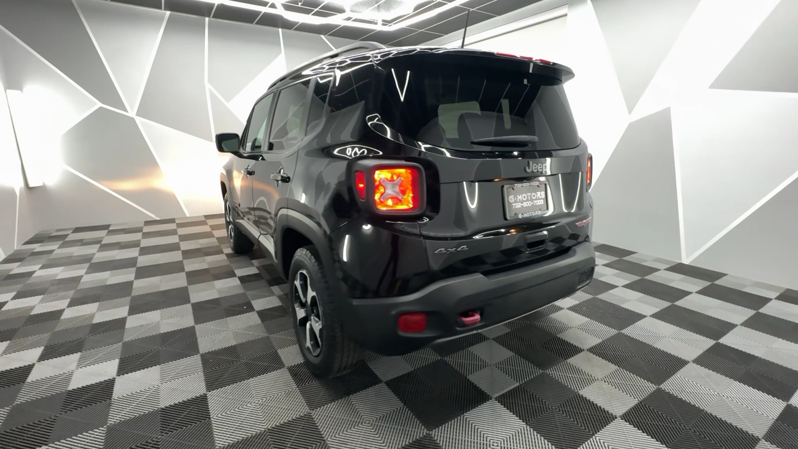 2020 Jeep Renegade Trailhawk Sport Utility 4D 7