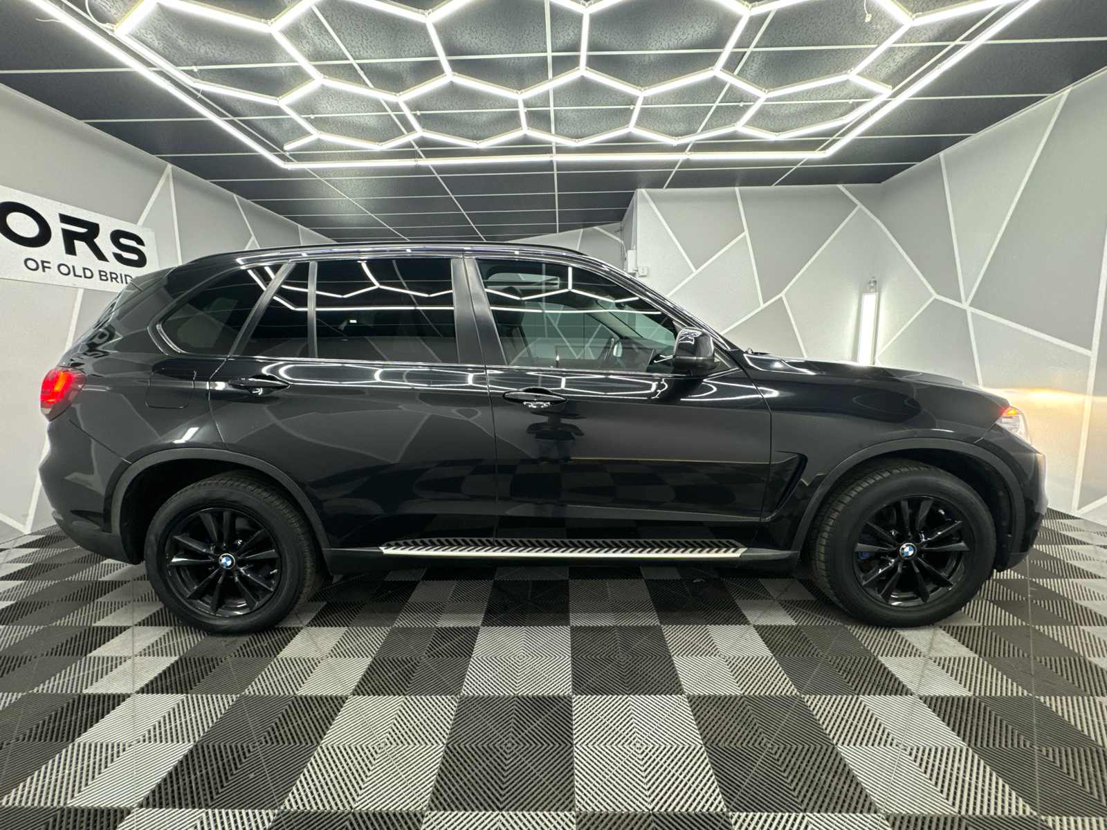 2015 BMW X5 xDrive35i Sport Utility 4D 11