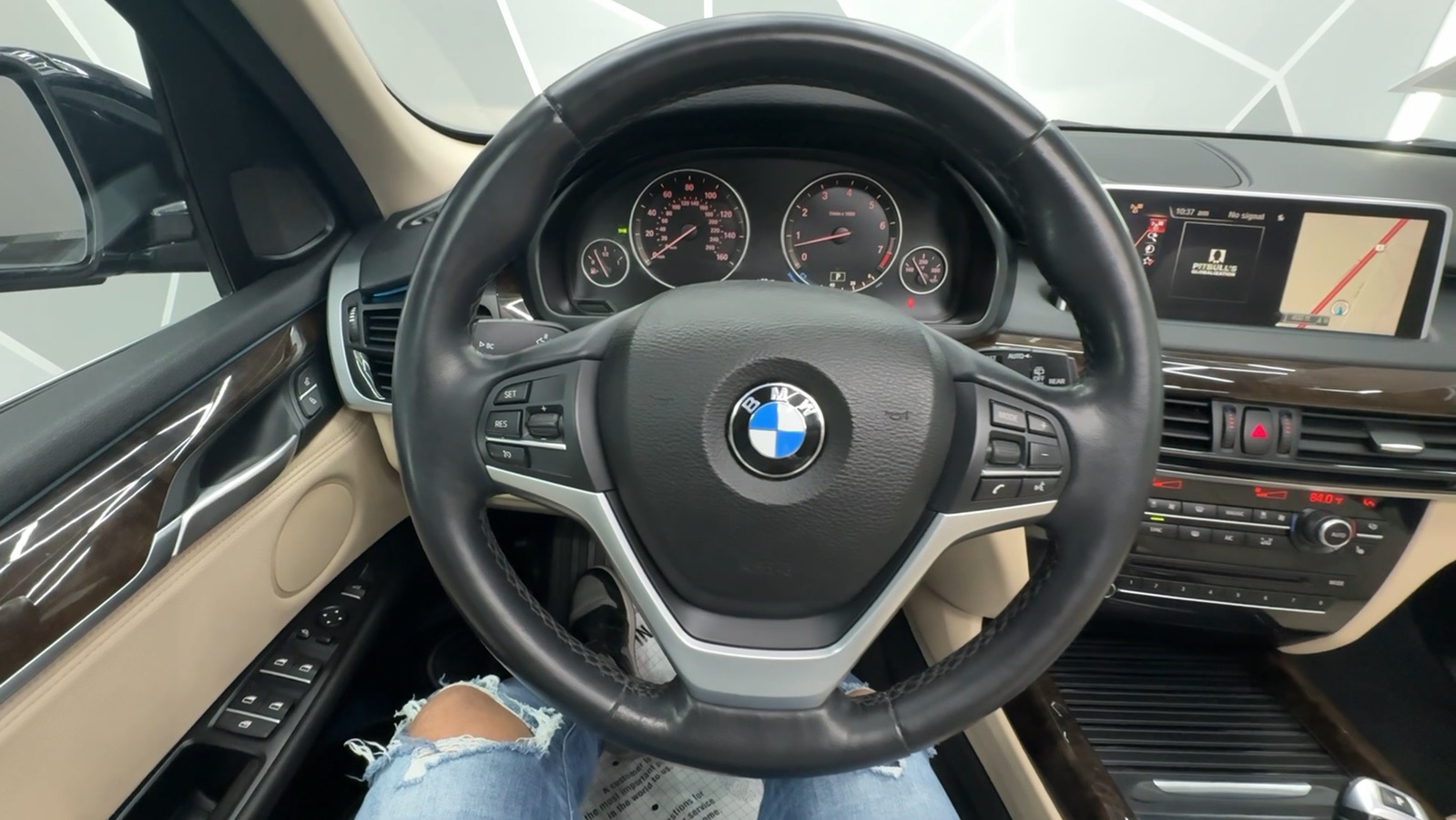 2016 BMW X5 xDrive35i Sport Utility 4D 46