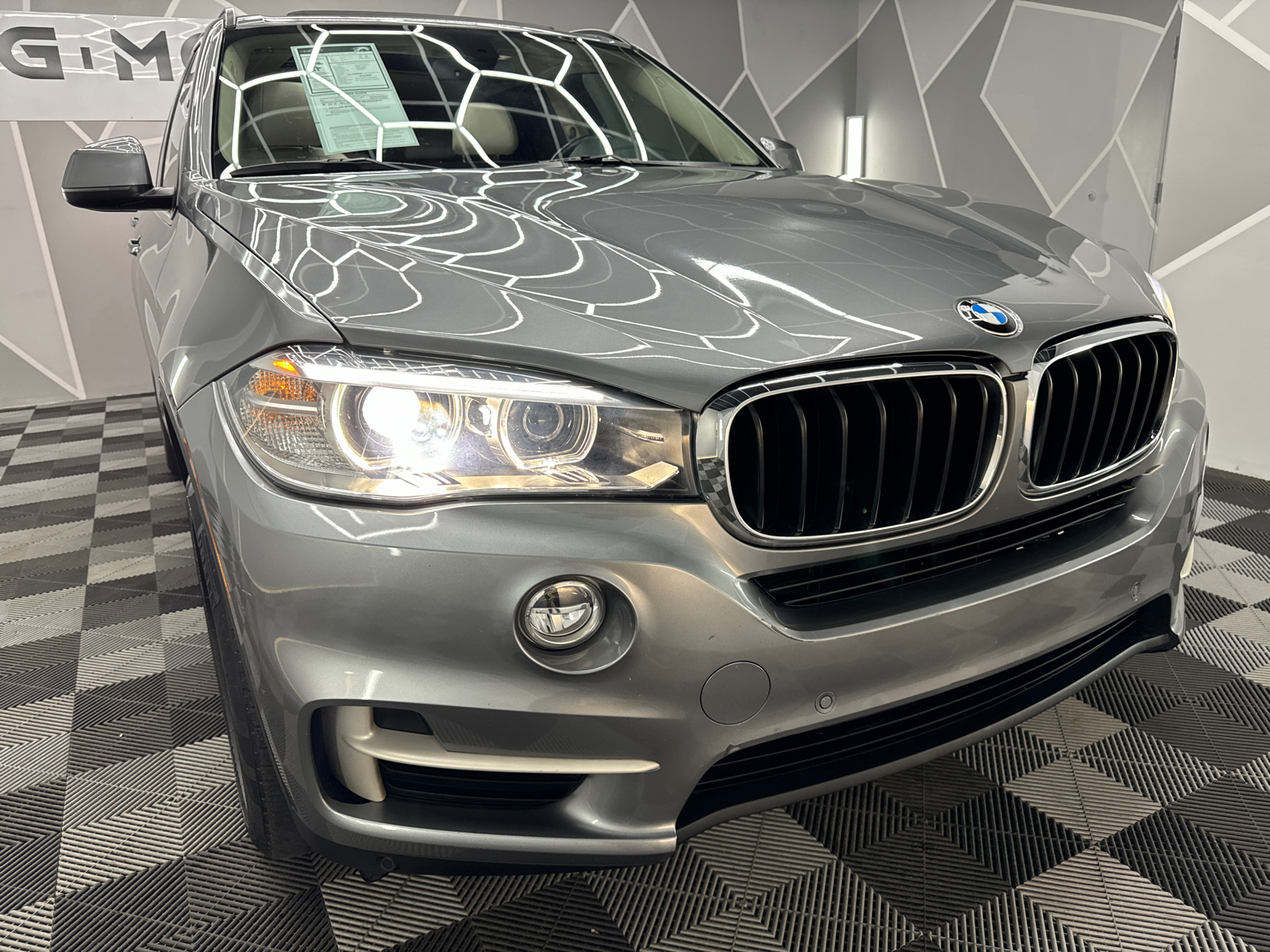 2016 BMW X5  14