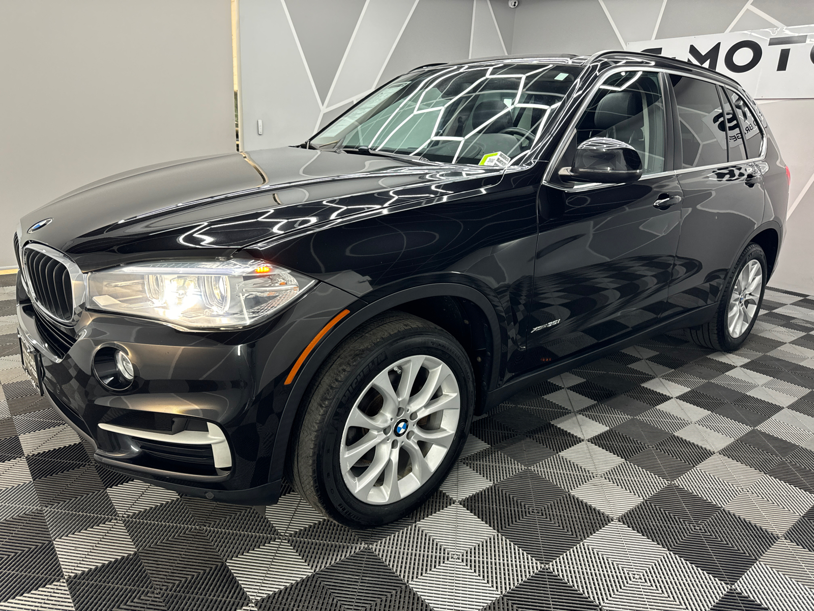 2016 BMW X5 xDrive35i Sport Utility 4D 2