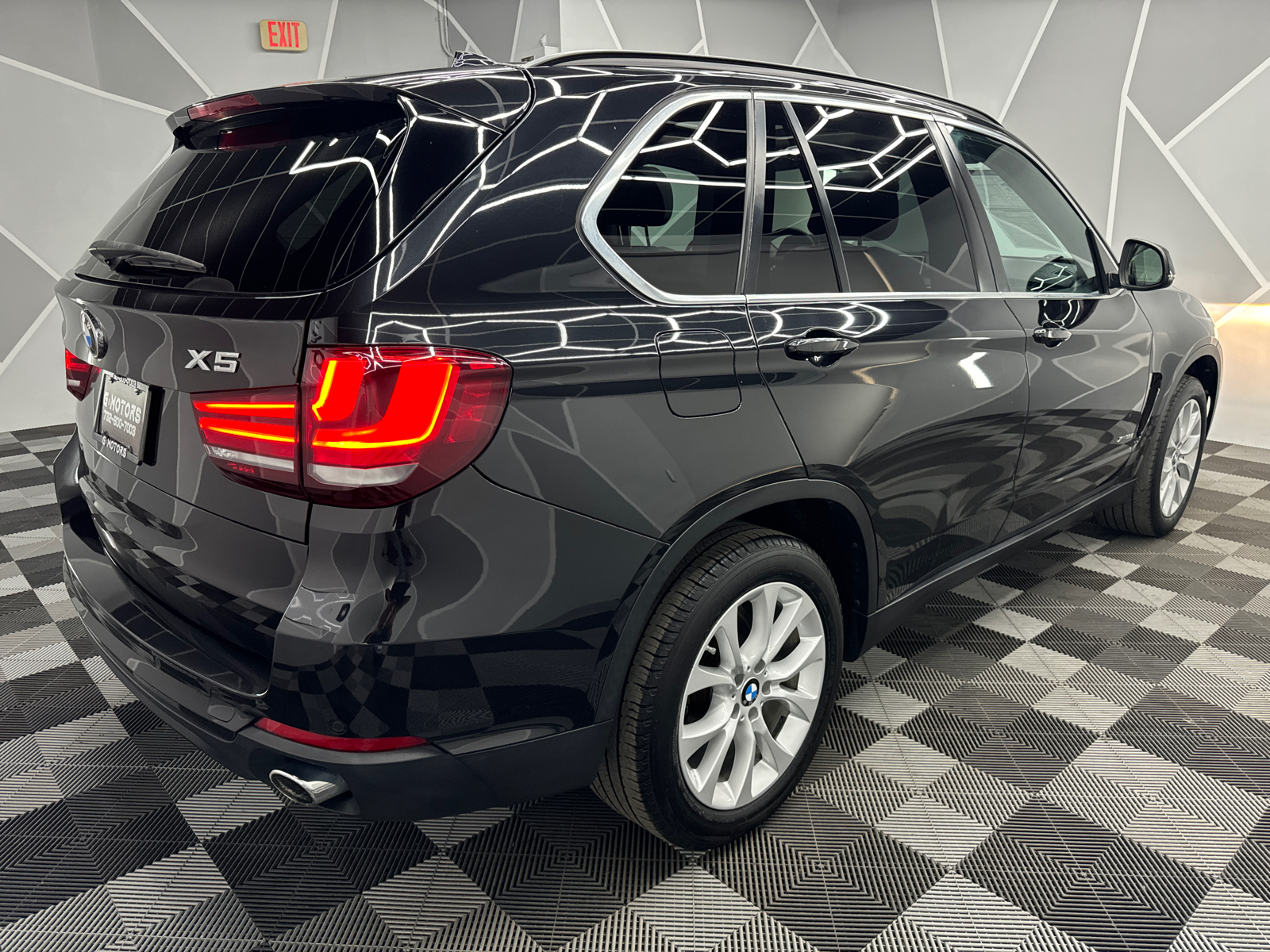 2016 BMW X5 xDrive35i Sport Utility 4D 10