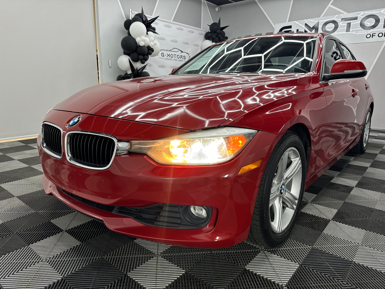 2015 BMW 3 Series 328i Sedan 4D 17