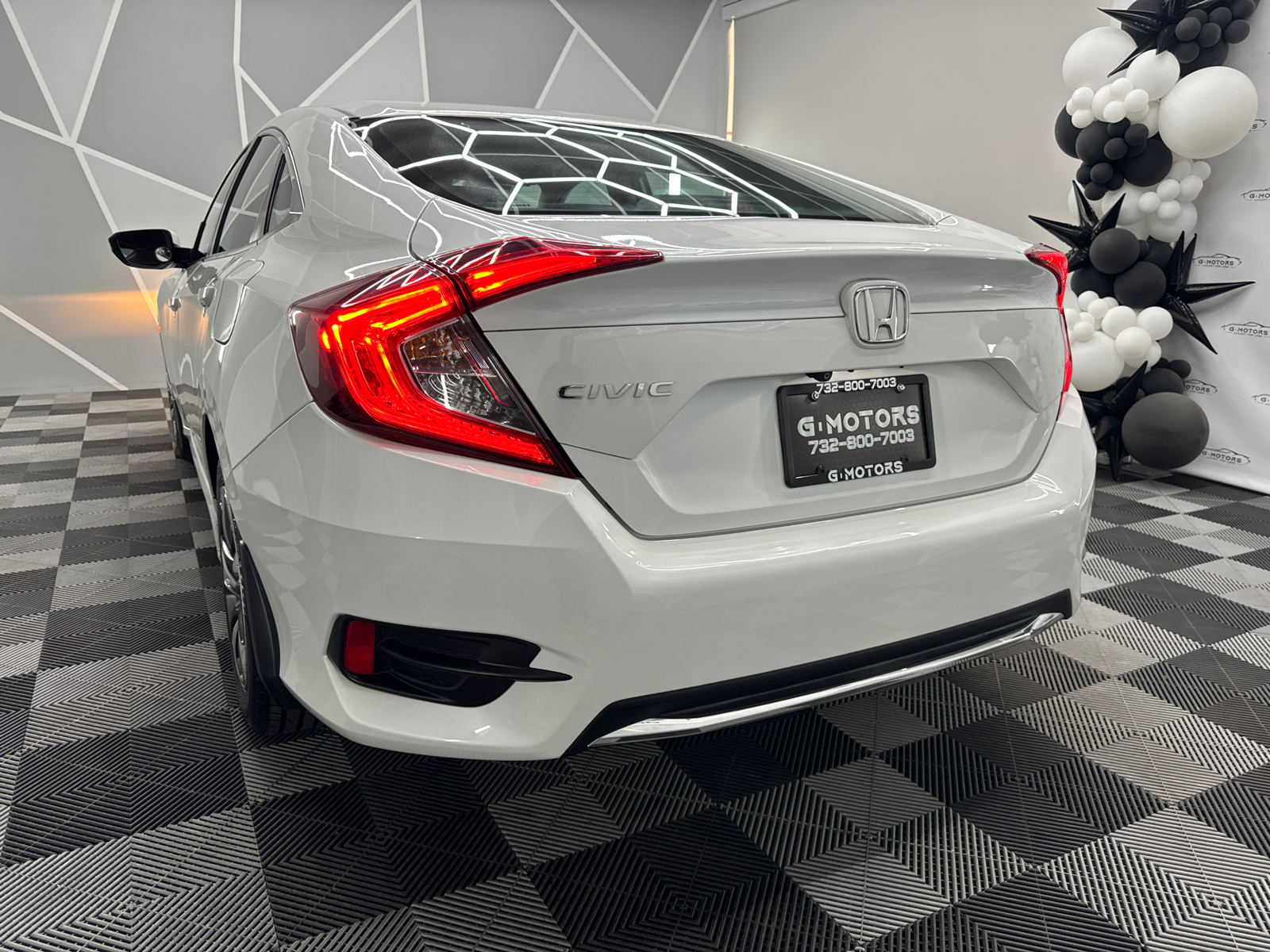 2019 Honda Civic LX Sedan 4D 6