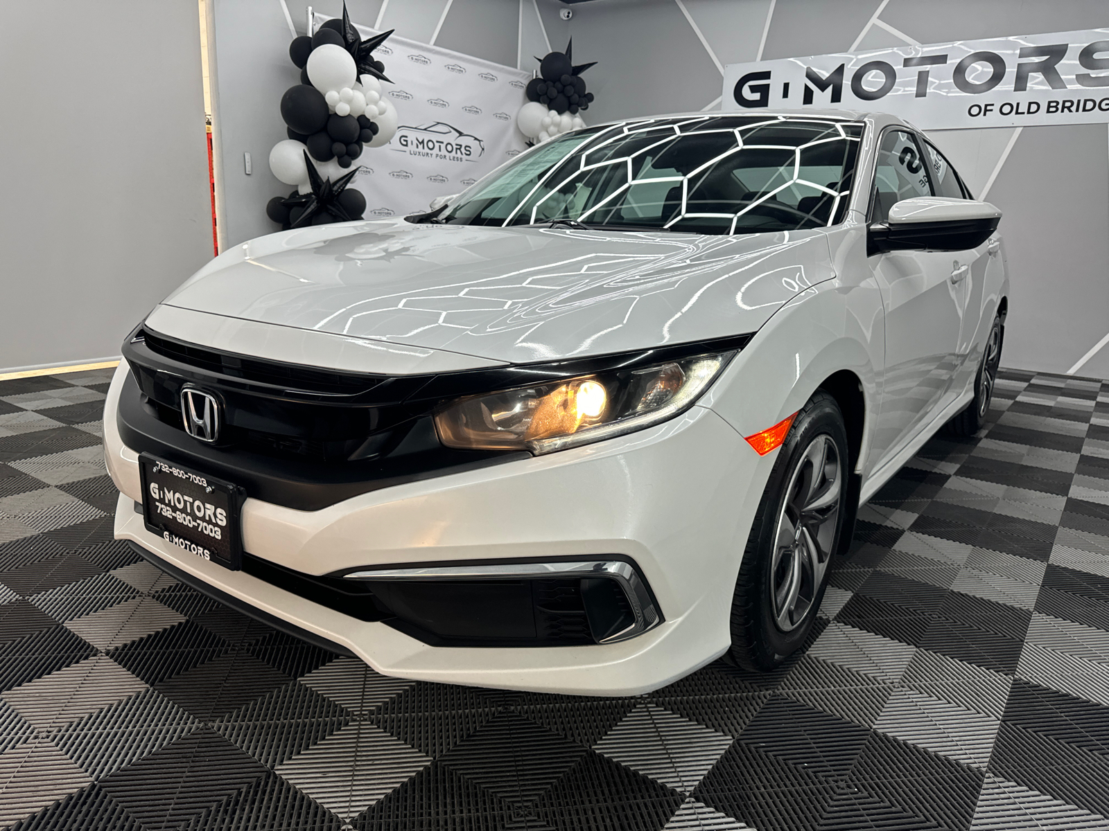 2019 Honda Civic LX Sedan 4D 17