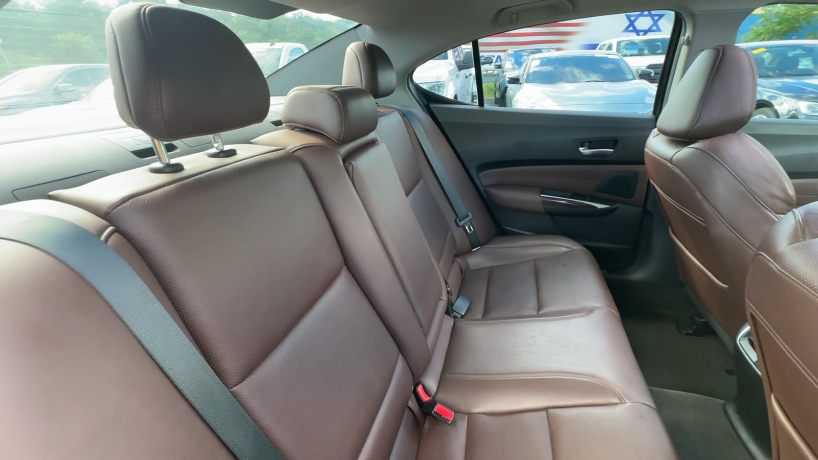 2015 Acura TLX 3.5 Sedan 4D 28