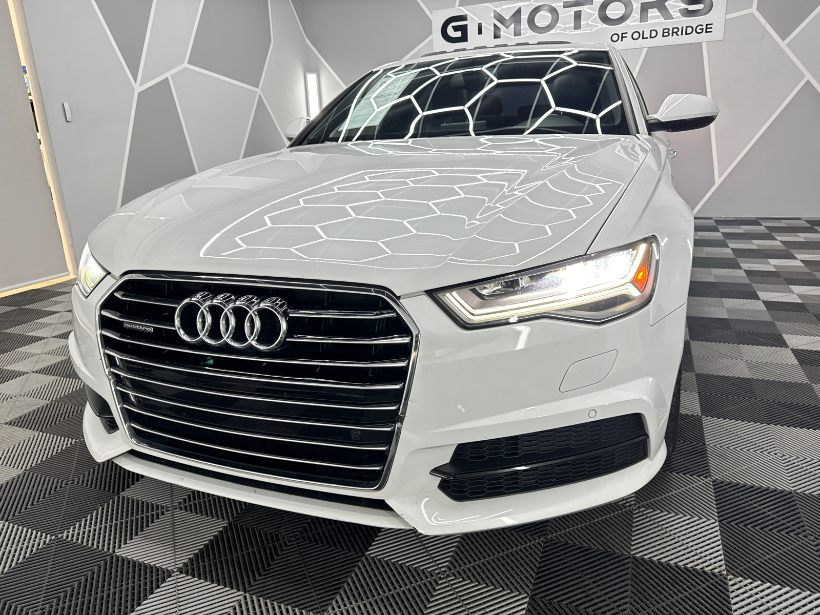 2018 Audi A6 3.0T Premium Plus Sedan 4D 16