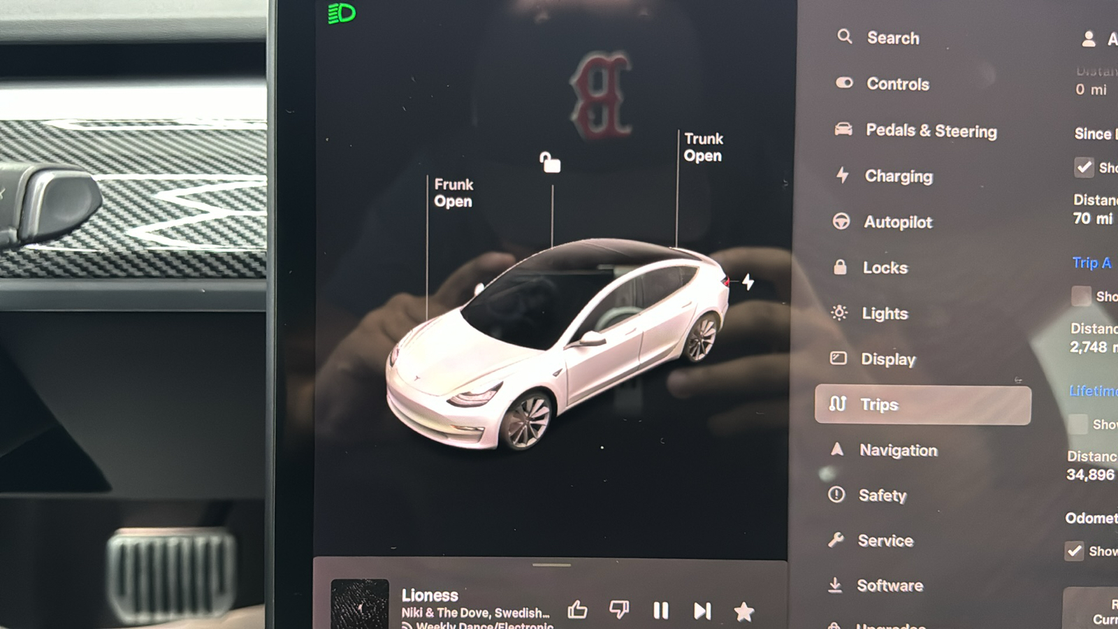 2018 Tesla Model 3 Long Range Sedan 4D 49