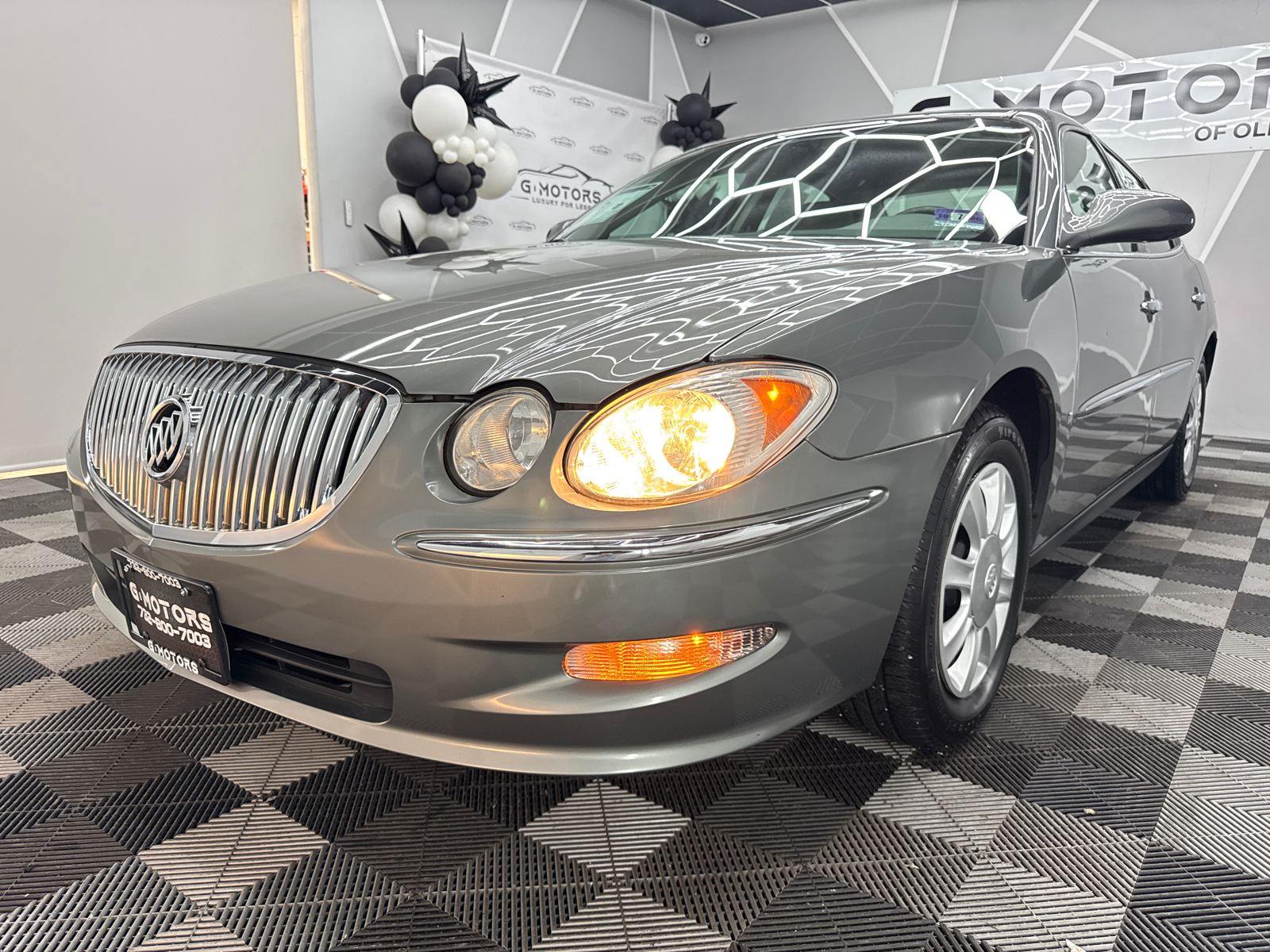 2008 Buick LaCrosse CX Sedan 4D 17