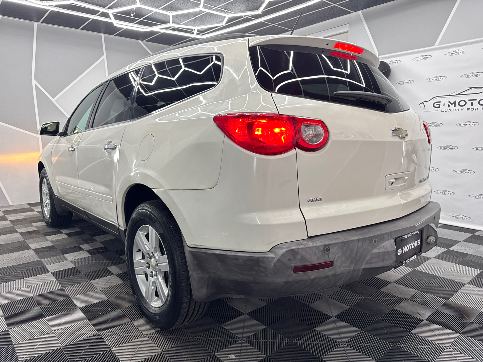 2012 Chevrolet Traverse LT Sport Utility 4D 5