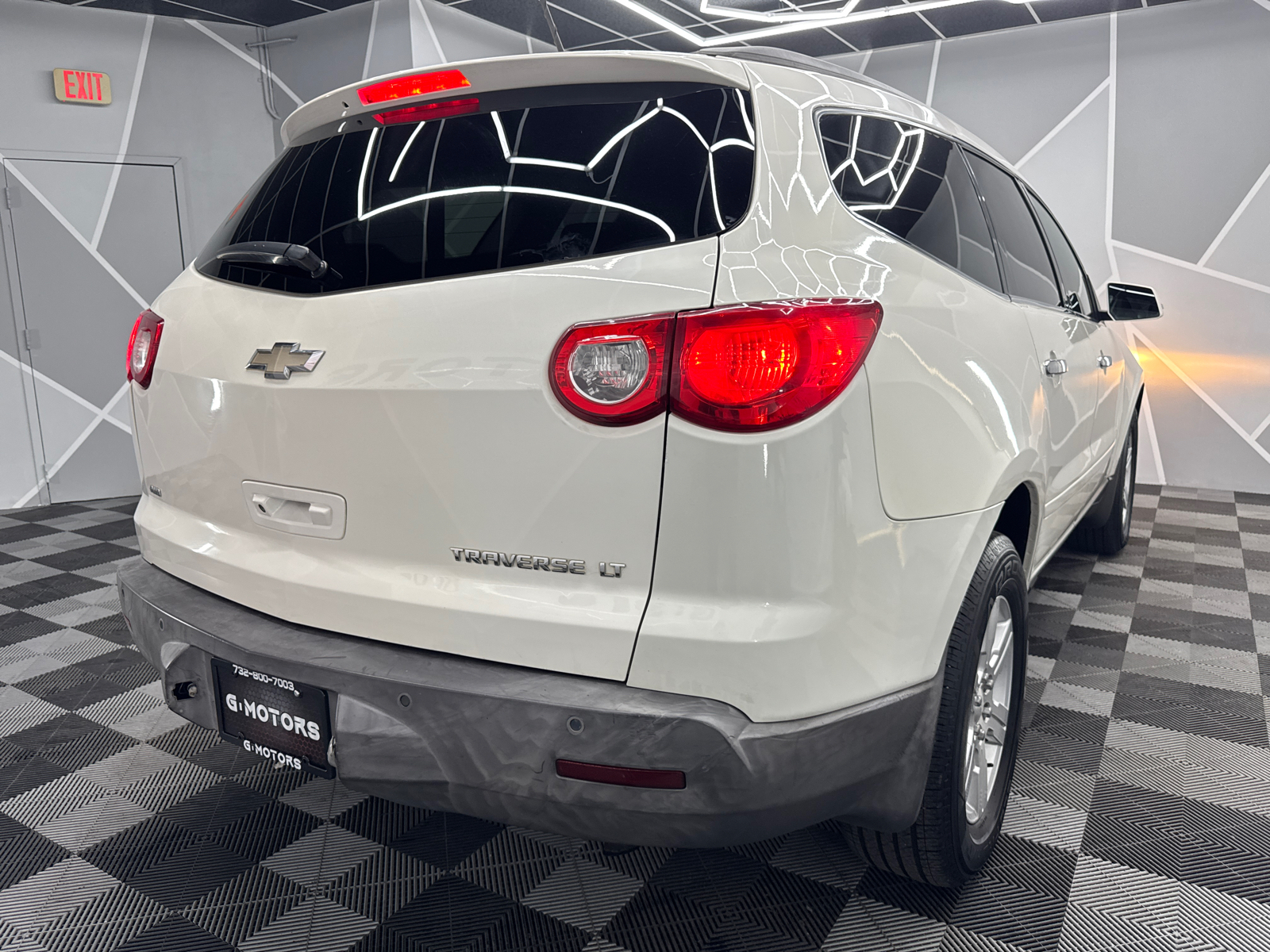 2012 Chevrolet Traverse LT Sport Utility 4D 9