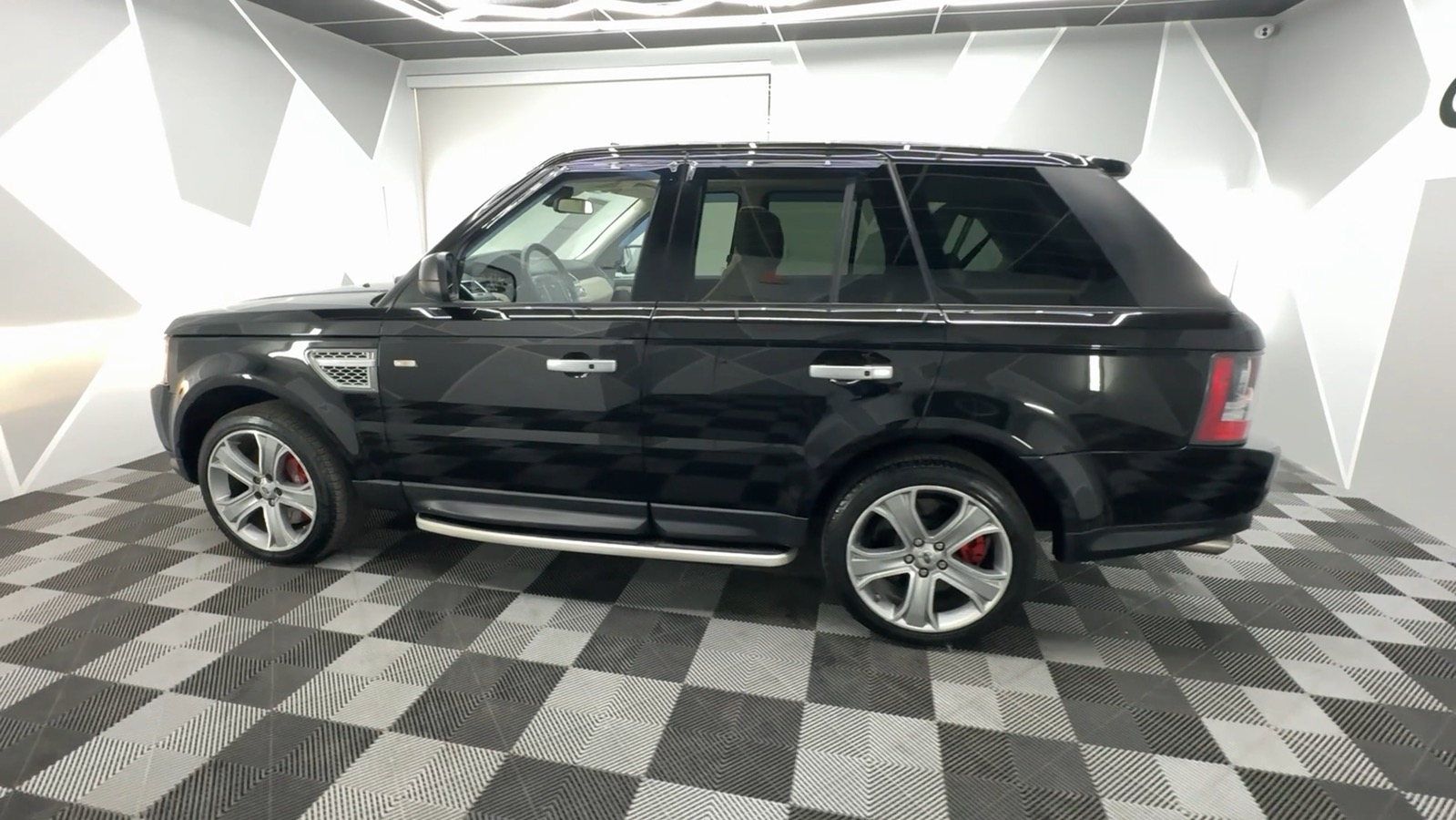 2011 Land Rover Range Rover Sport Supercharged Sport Utility 4D 7