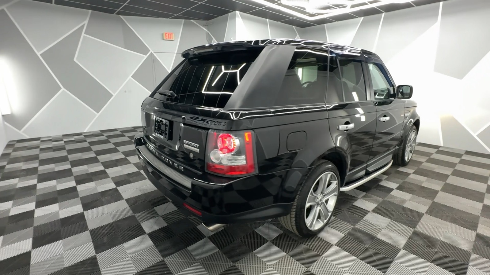 2011 Land Rover Range Rover Sport Supercharged Sport Utility 4D 14