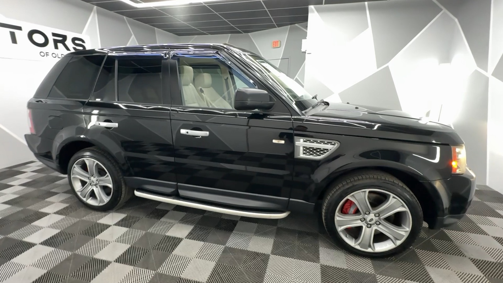 2011 Land Rover Range Rover Sport Supercharged Sport Utility 4D 17