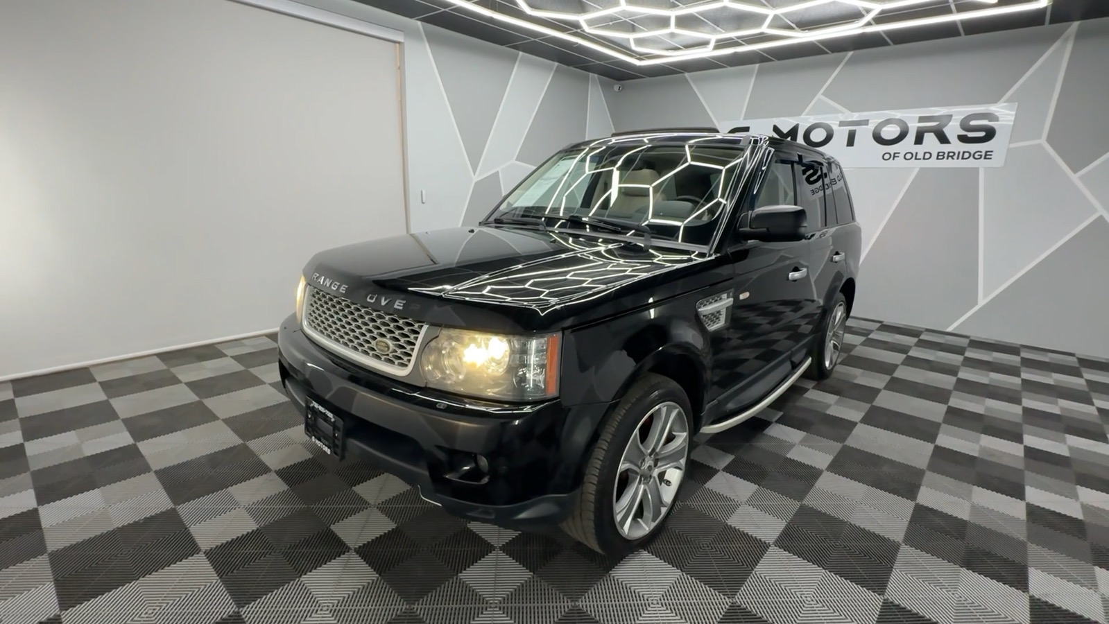 2011 Land Rover Range Rover Sport Supercharged Sport Utility 4D 23
