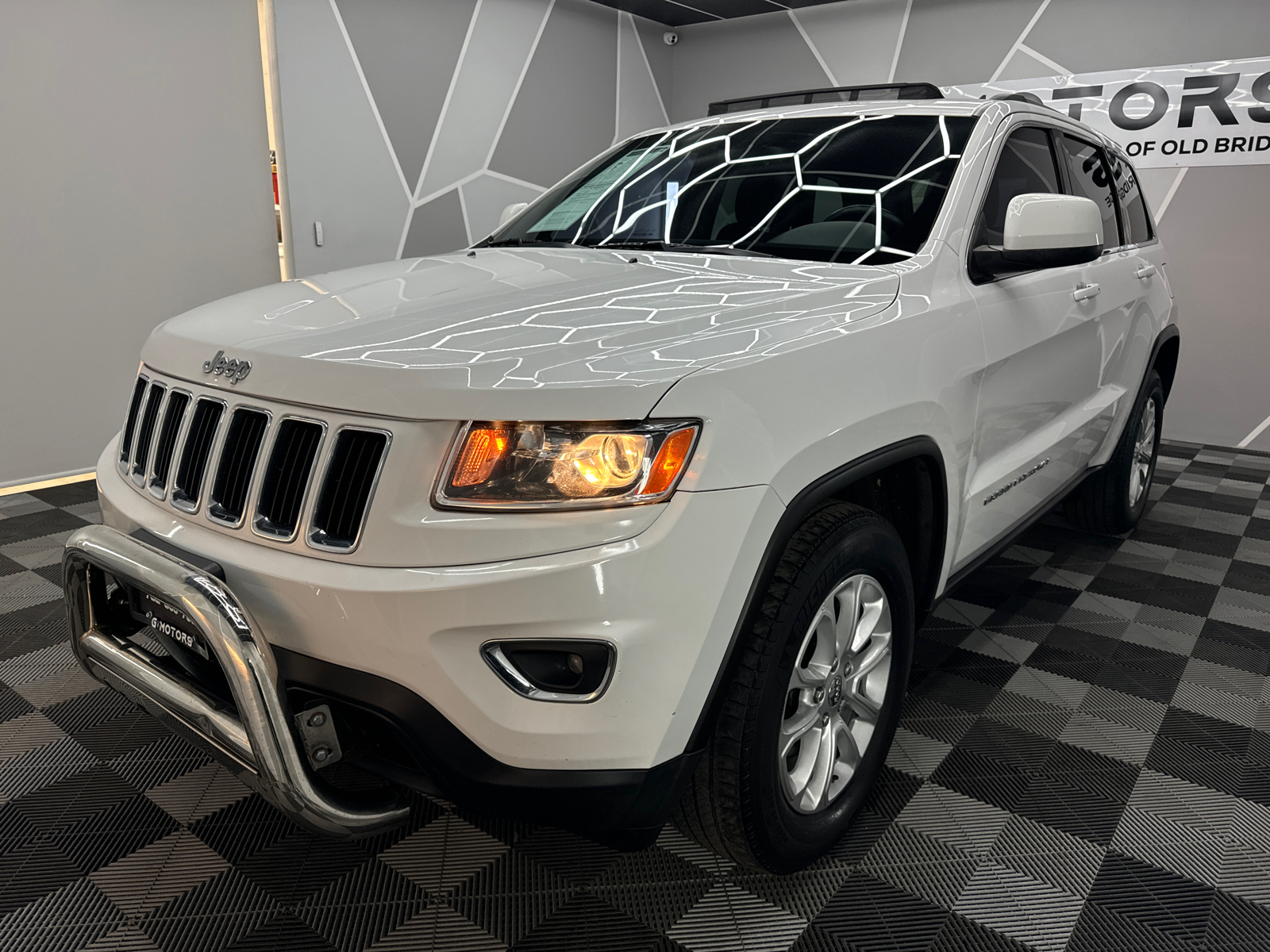 2014 Jeep Grand Cherokee Laredo Sport Utility 4D 1