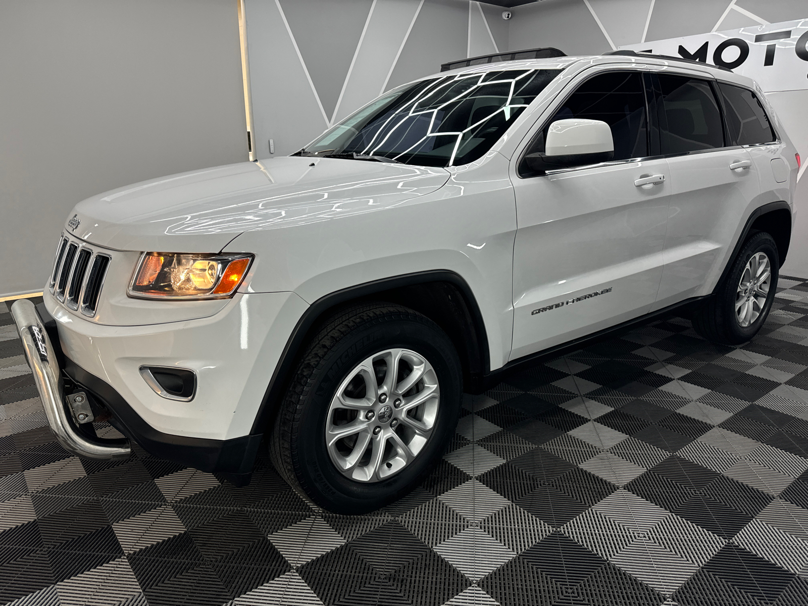 2014 Jeep Grand Cherokee Laredo Sport Utility 4D 2