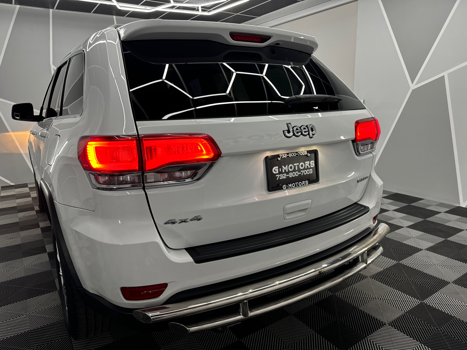 2014 Jeep Grand Cherokee Laredo Sport Utility 4D 6