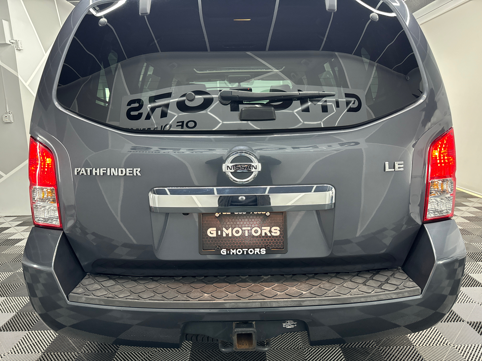 2011 Nissan Pathfinder S Sport Utility 4D 7