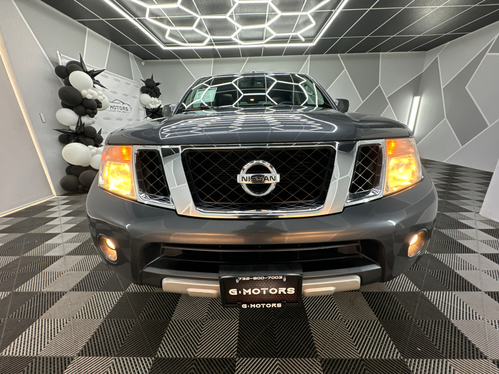 2011 Nissan Pathfinder S Sport Utility 4D 15