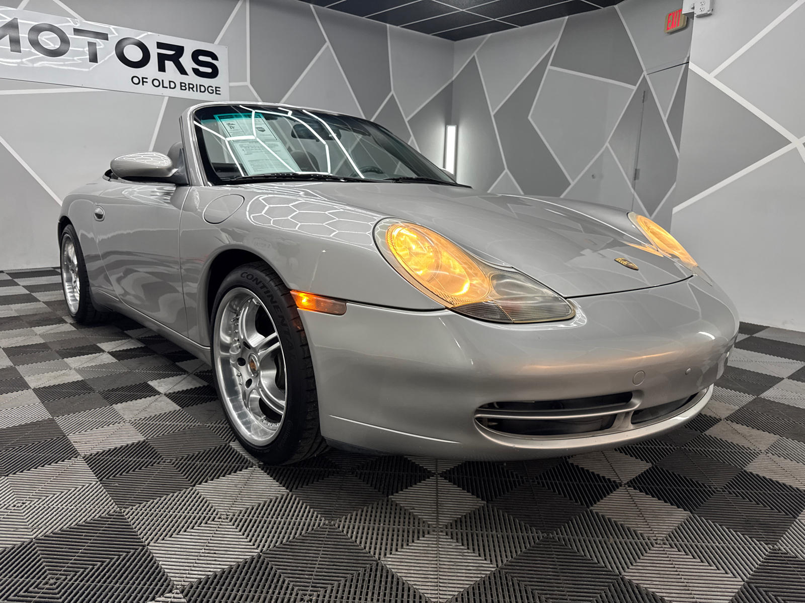 2000 Porsche 911 Carrera Cabriolet 2D 15