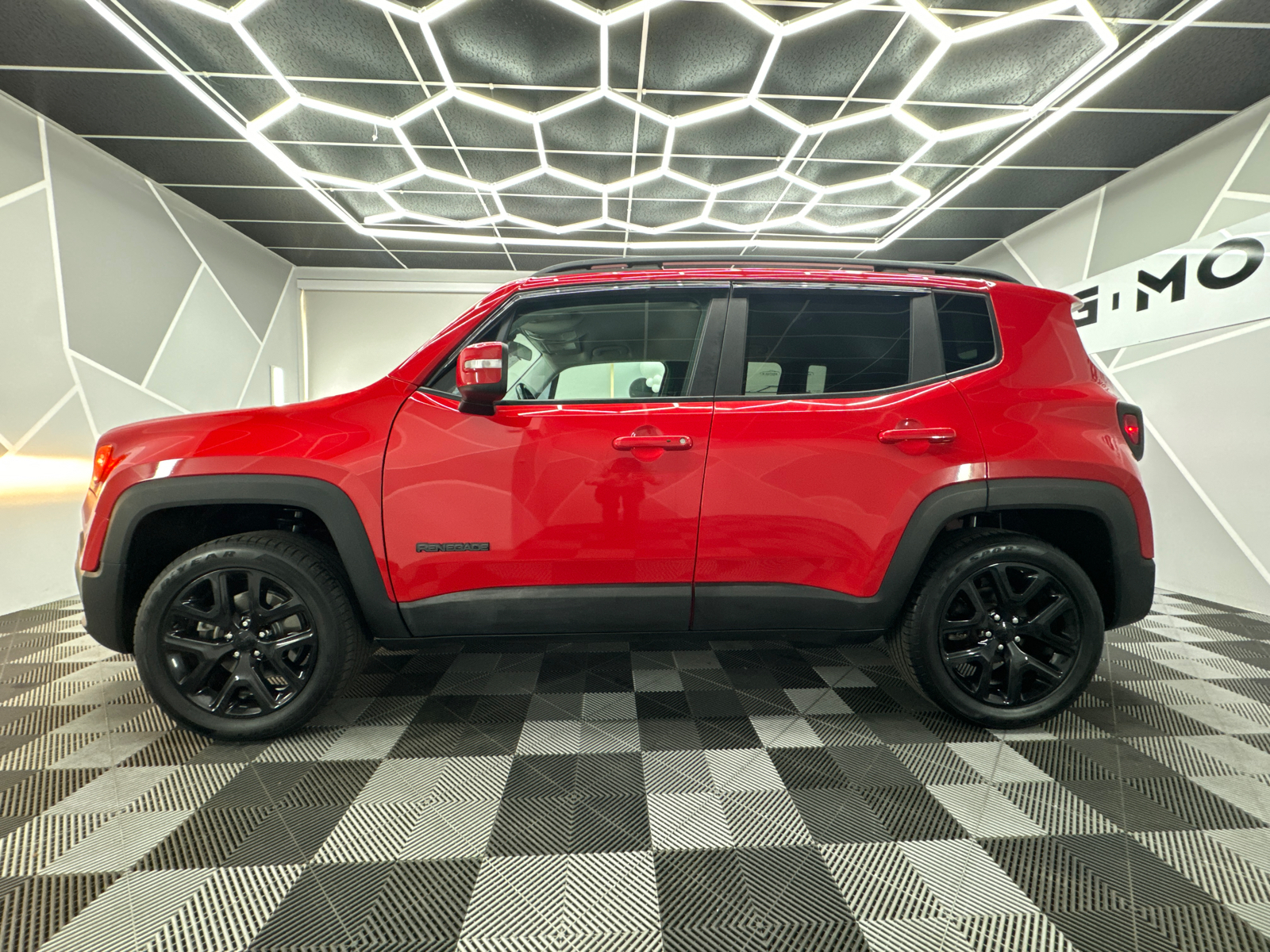 2017 Jeep Renegade Latitude Sport Utility 4D 3