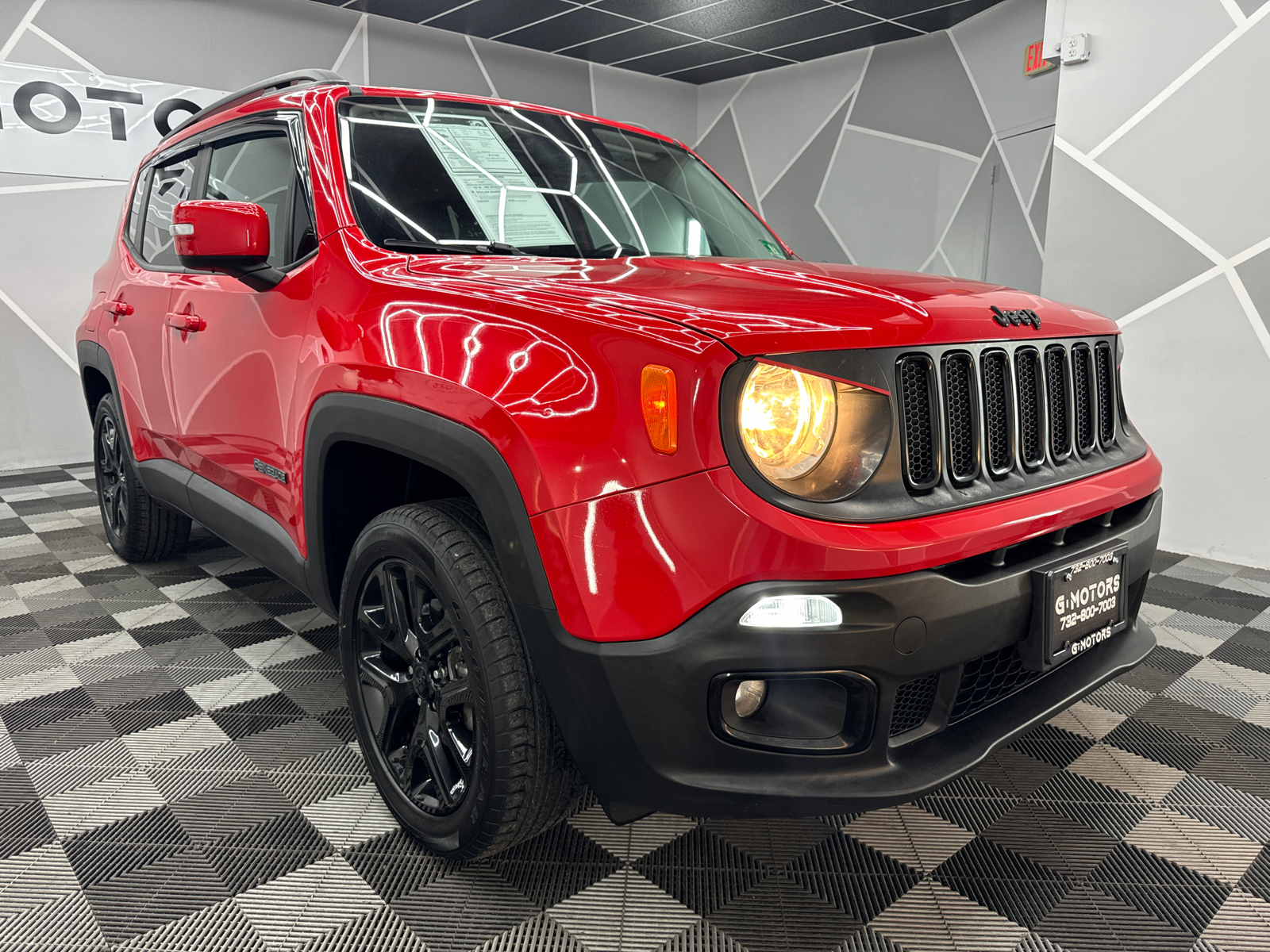 2017 Jeep Renegade Latitude Sport Utility 4D 13